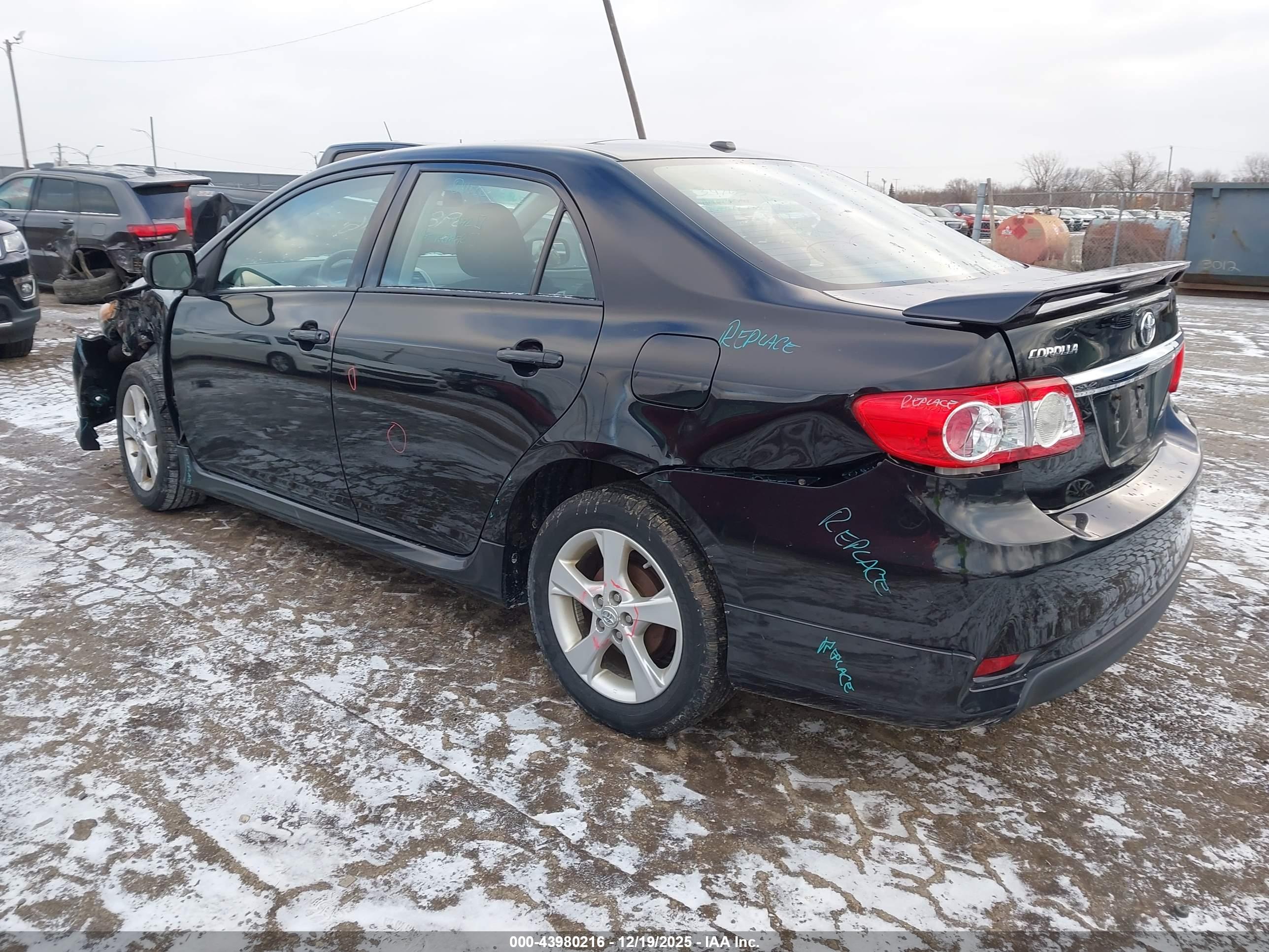 TOYOTA COROLLA image 3