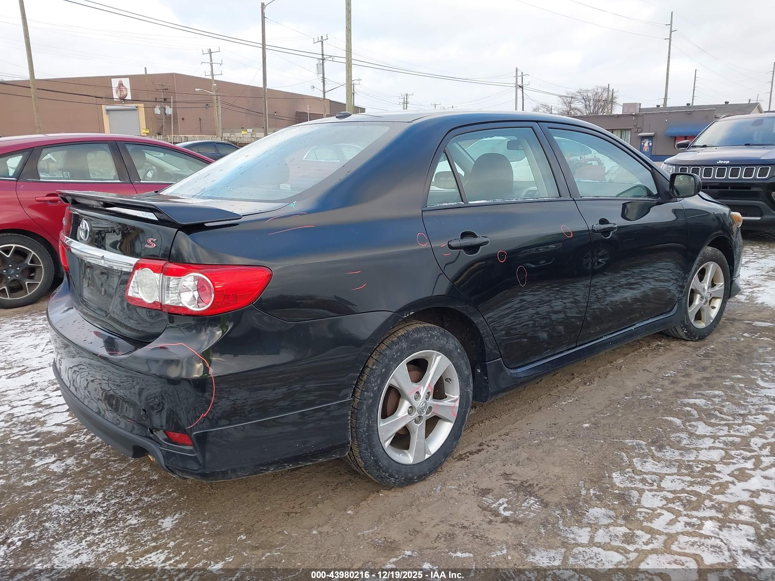 TOYOTA COROLLA image 4