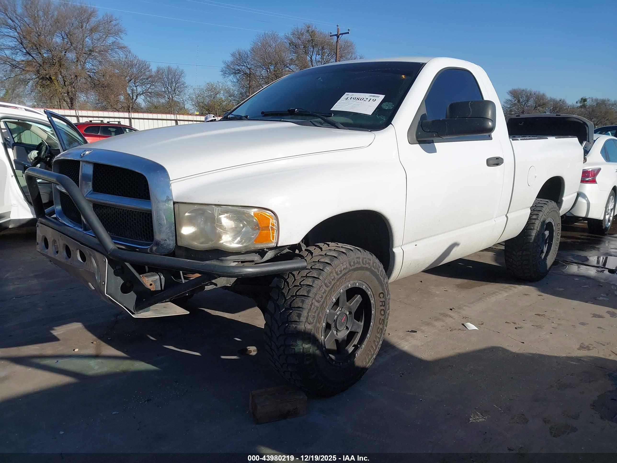 DODGE RAM image 2