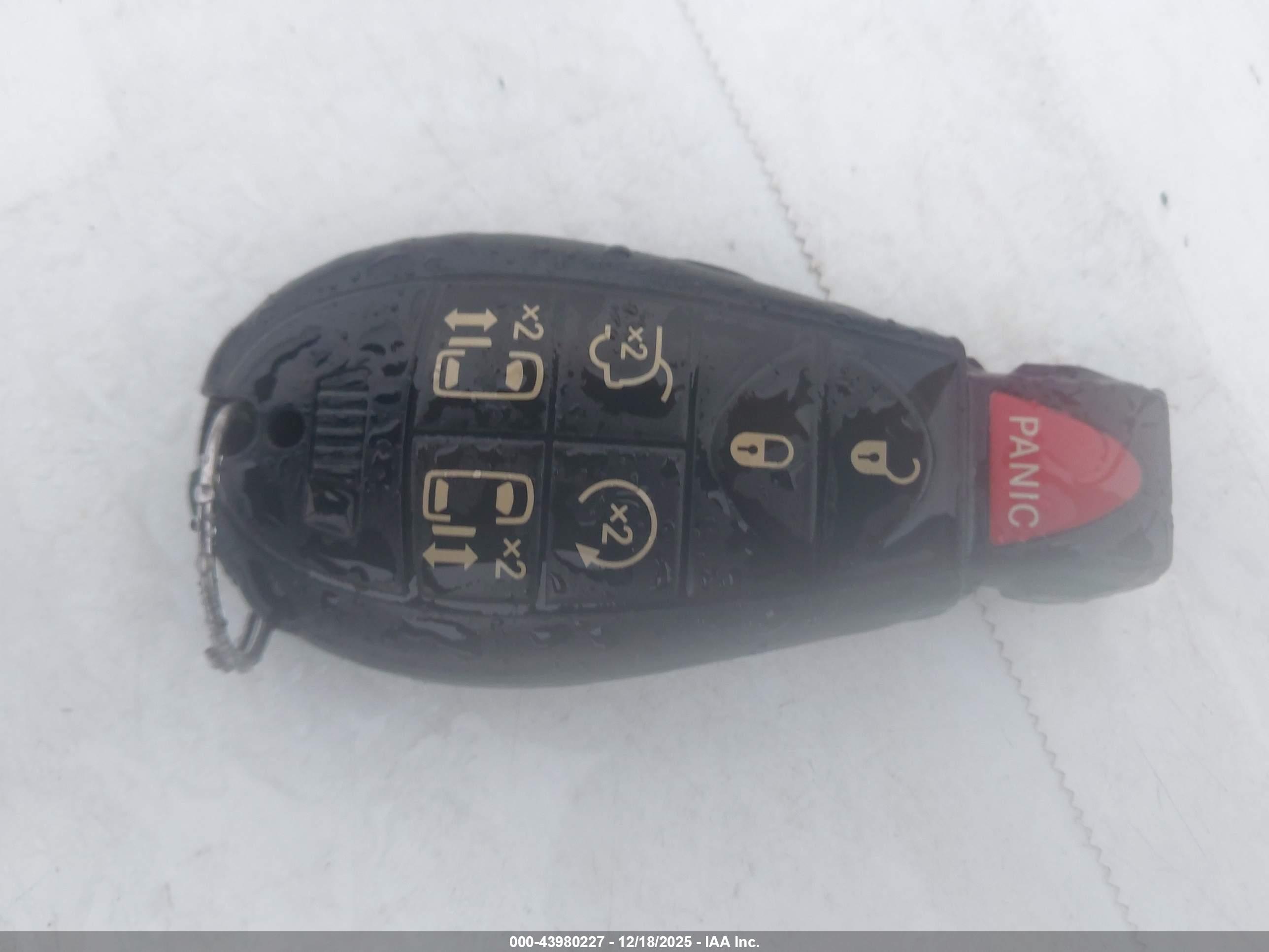 DODGE GRAND image 11