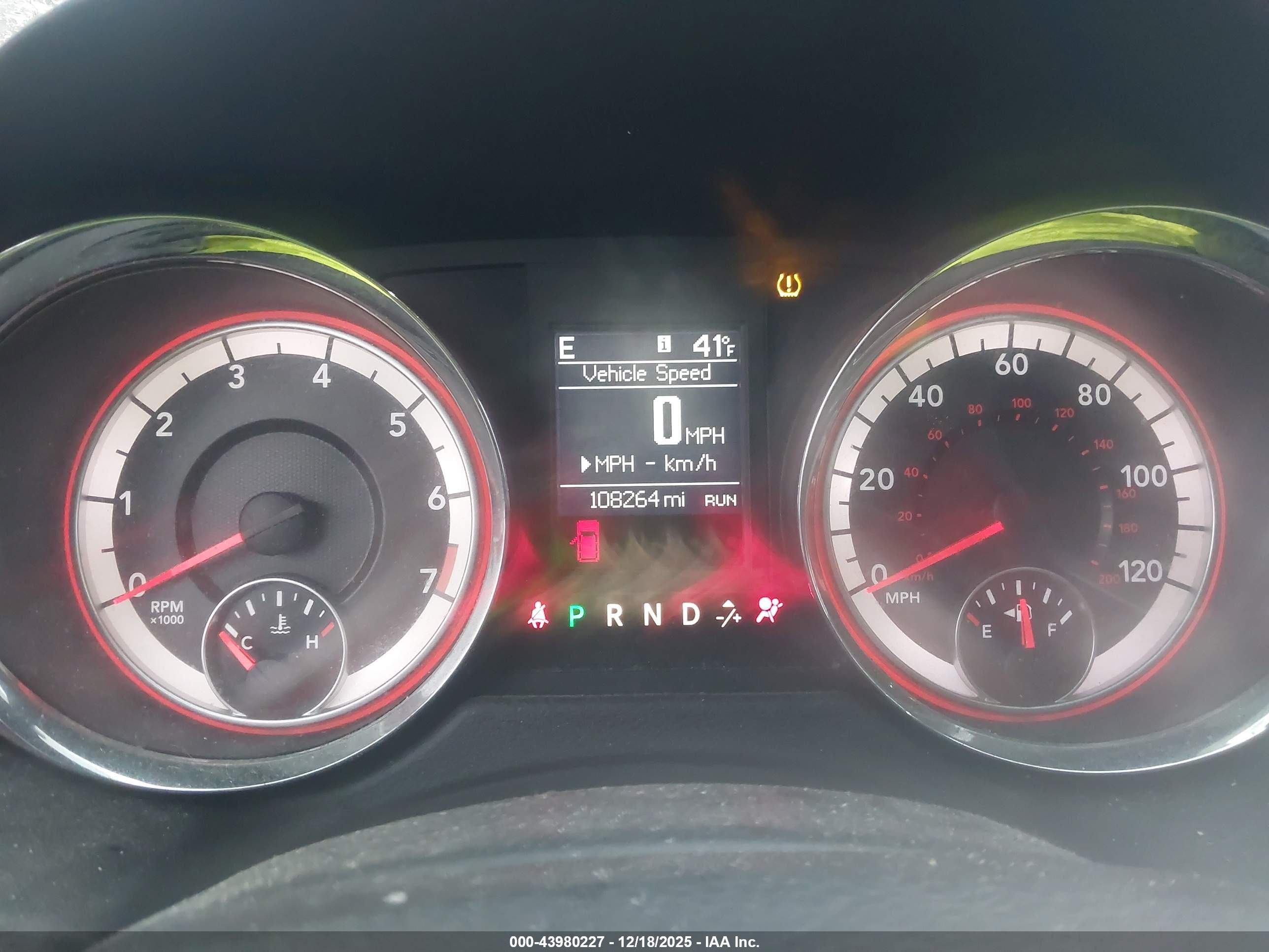 DODGE GRAND image 7