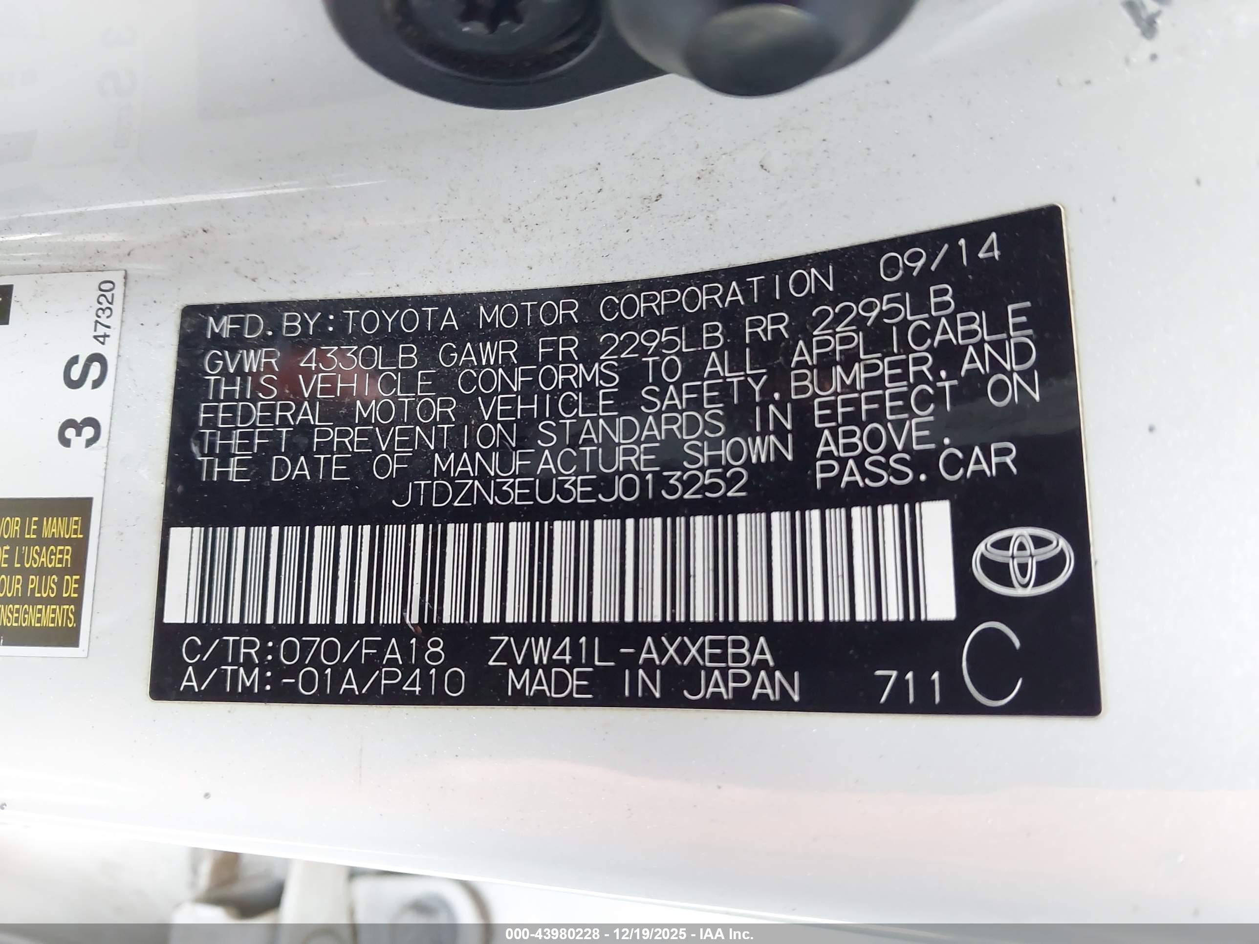 TOYOTA PRIUS image 9