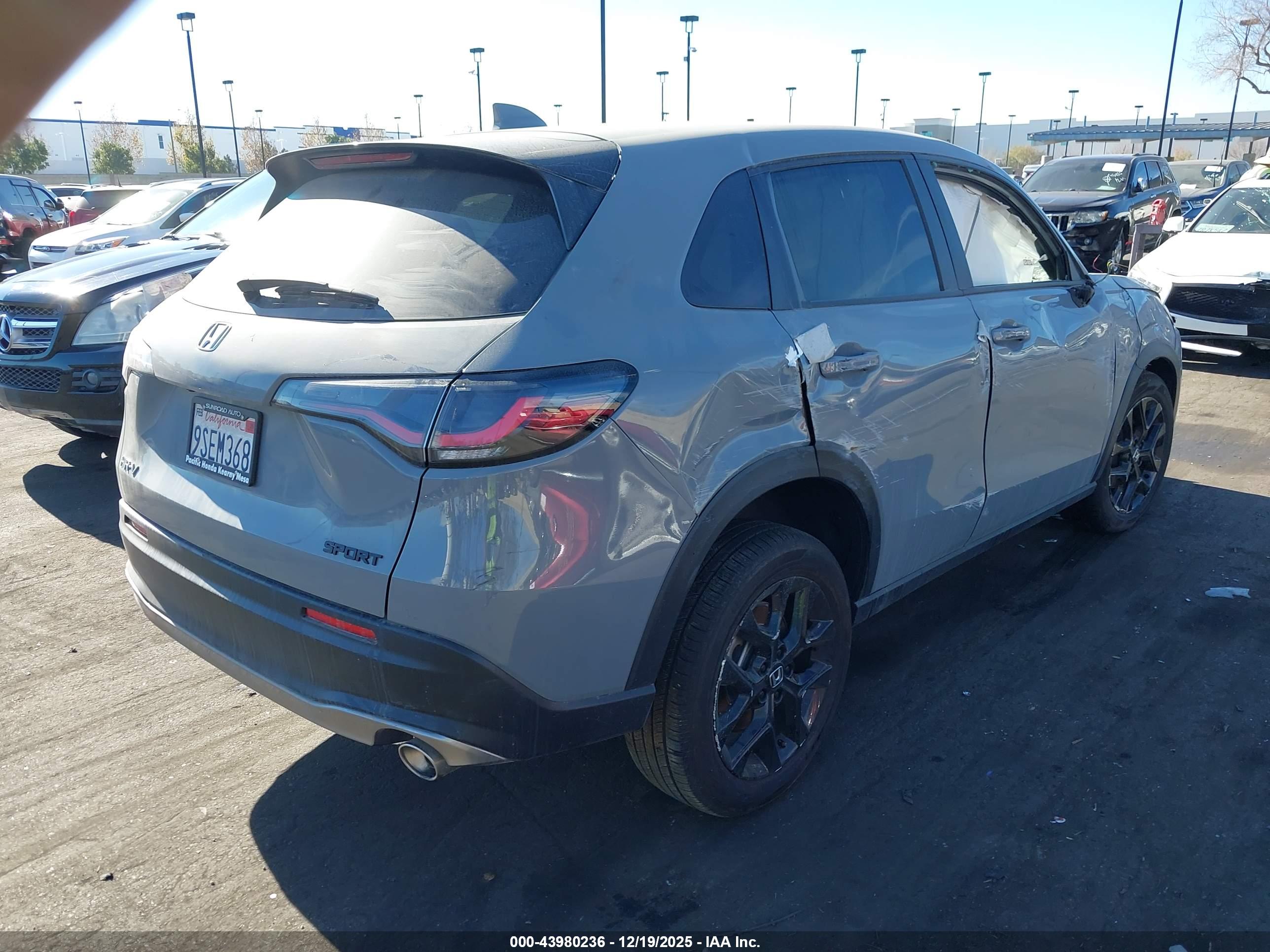 HONDA HR-V image 4