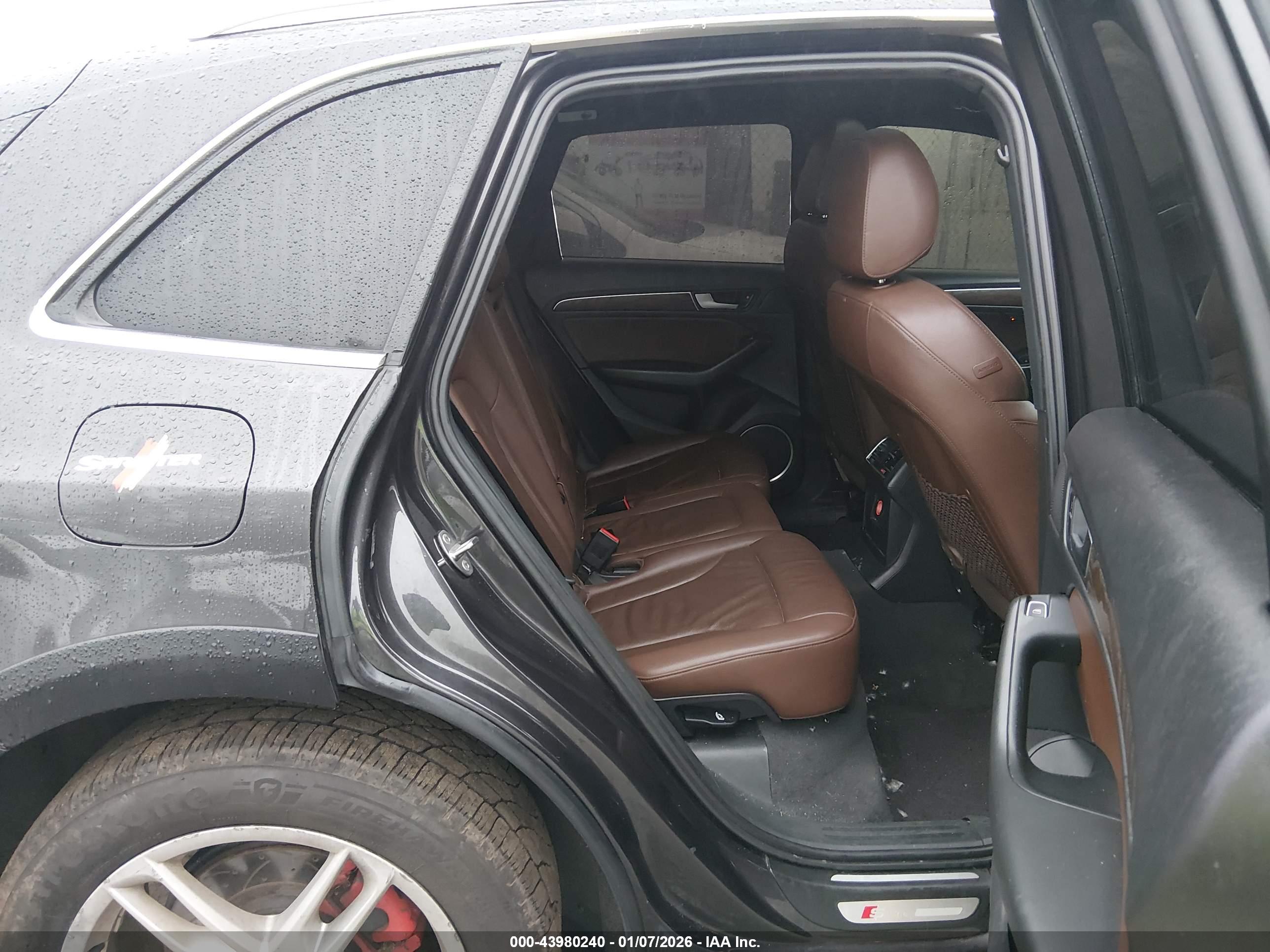 AUDI Q5 image 8