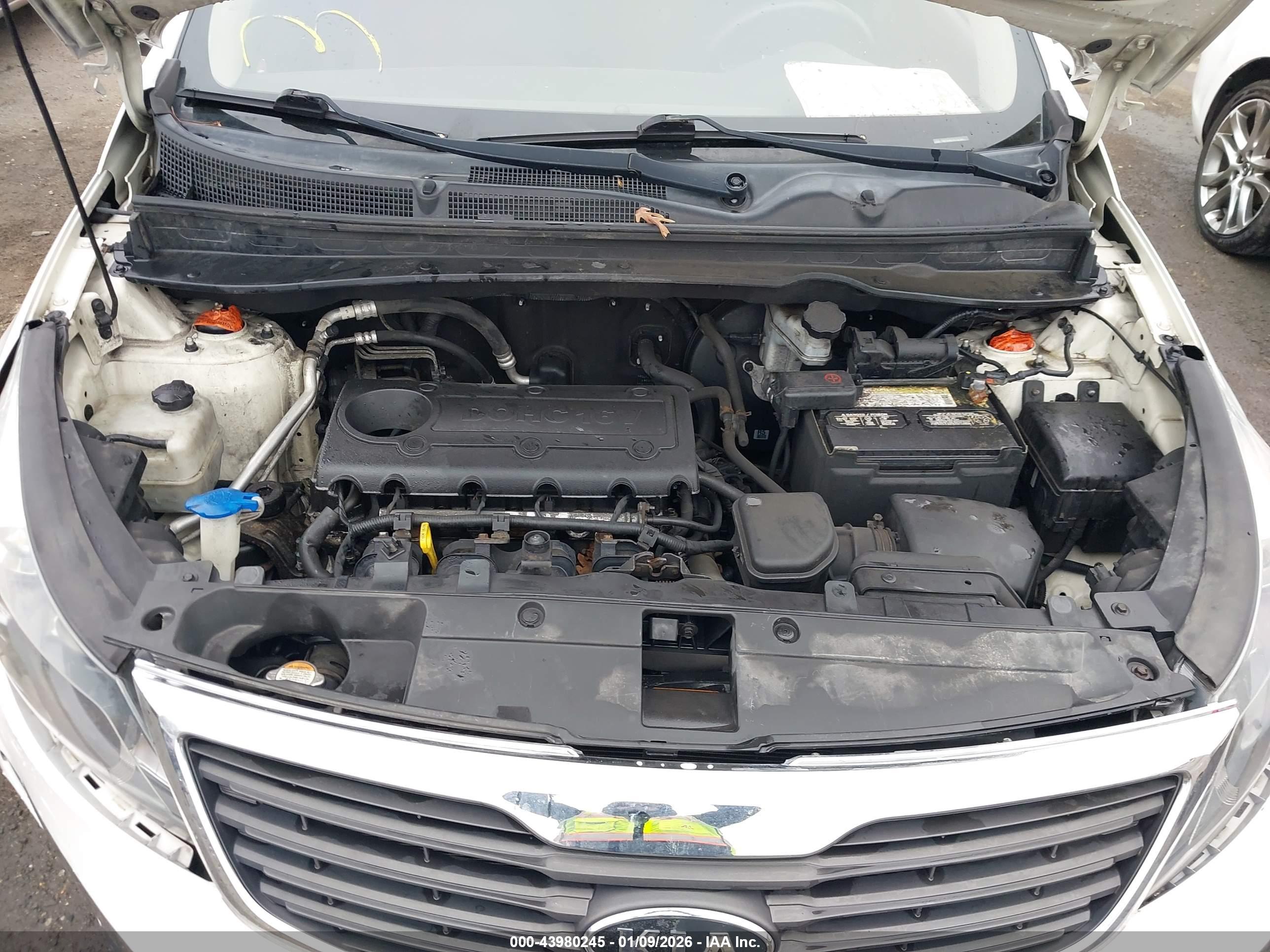 KIA SPORTAGE image 10