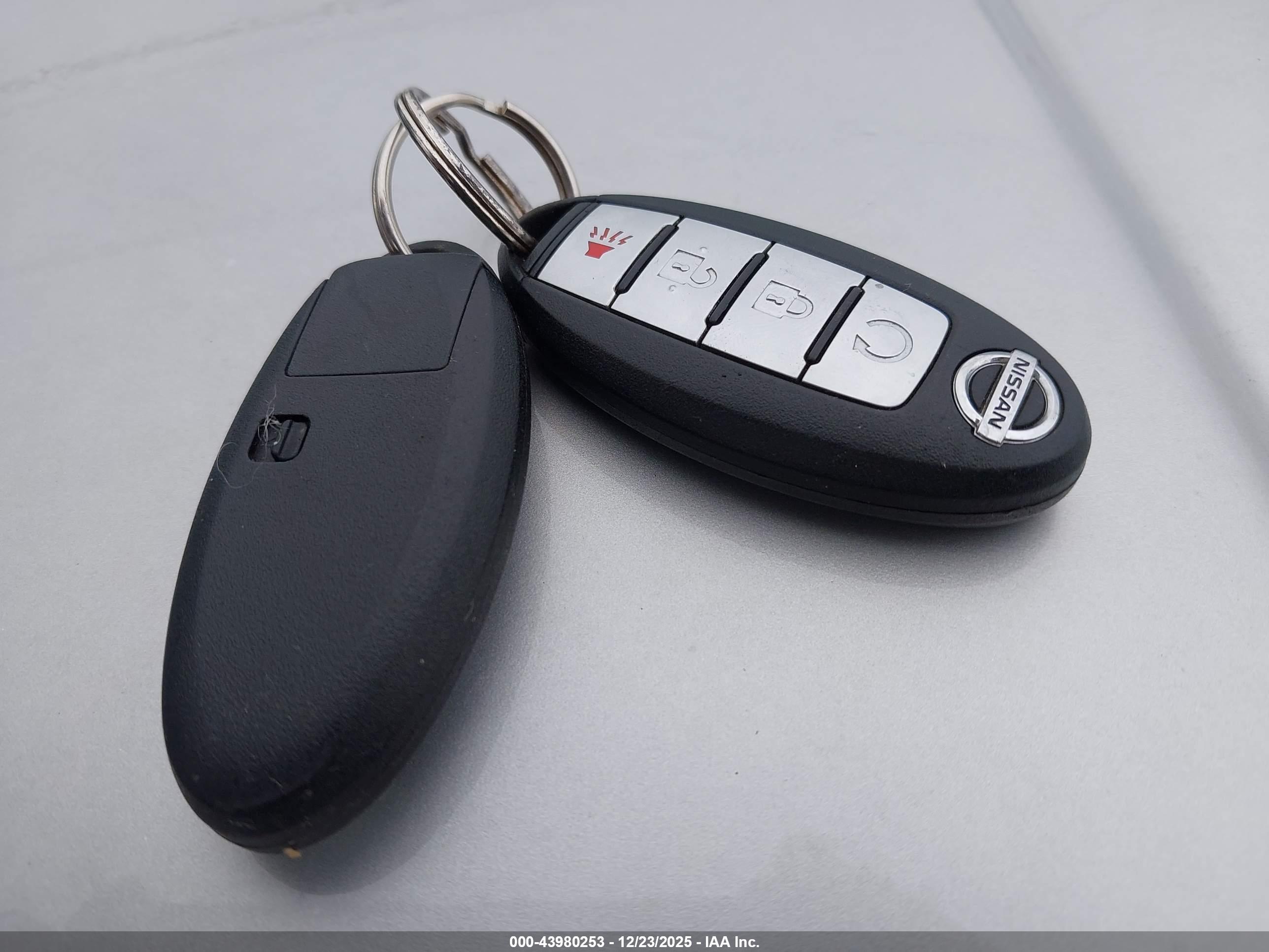 NISSAN PATHFINDER image 11