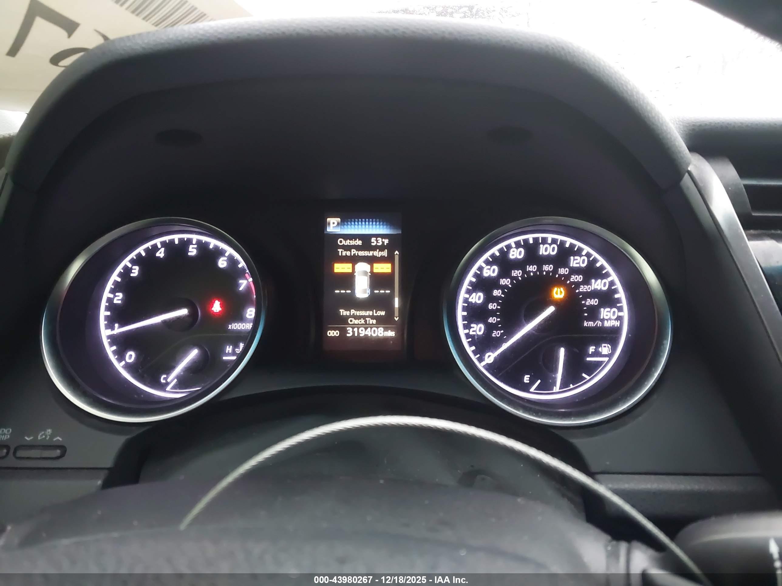 TOYOTA CAMRY image 7