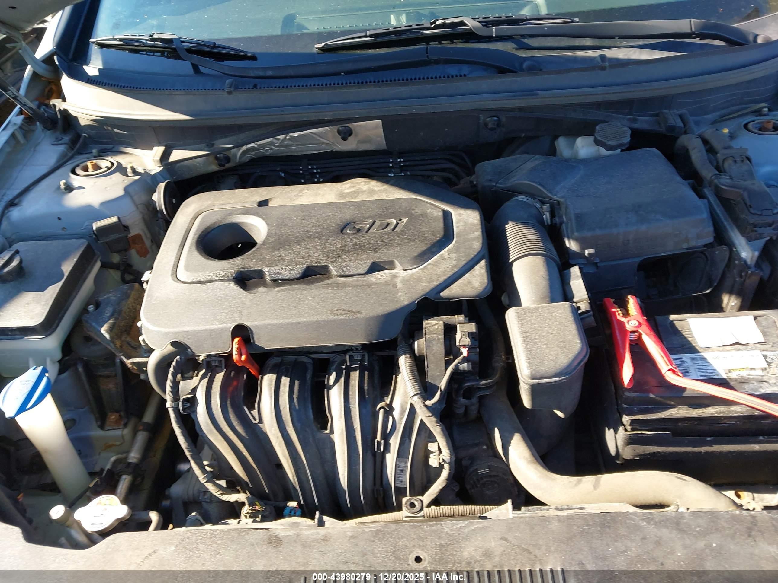 HYUNDAI SONATA image 10