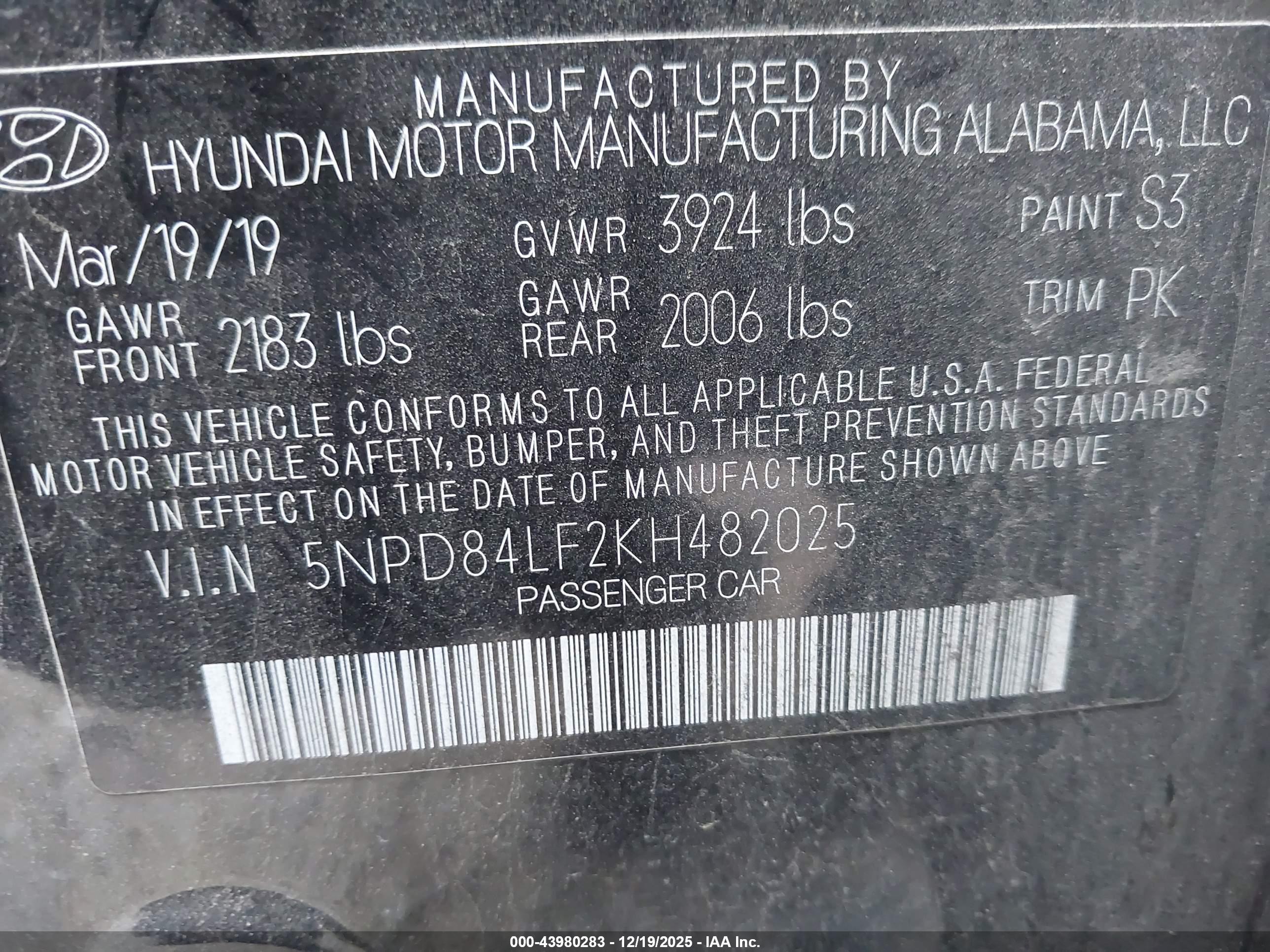 HYUNDAI ELANTRA image 9