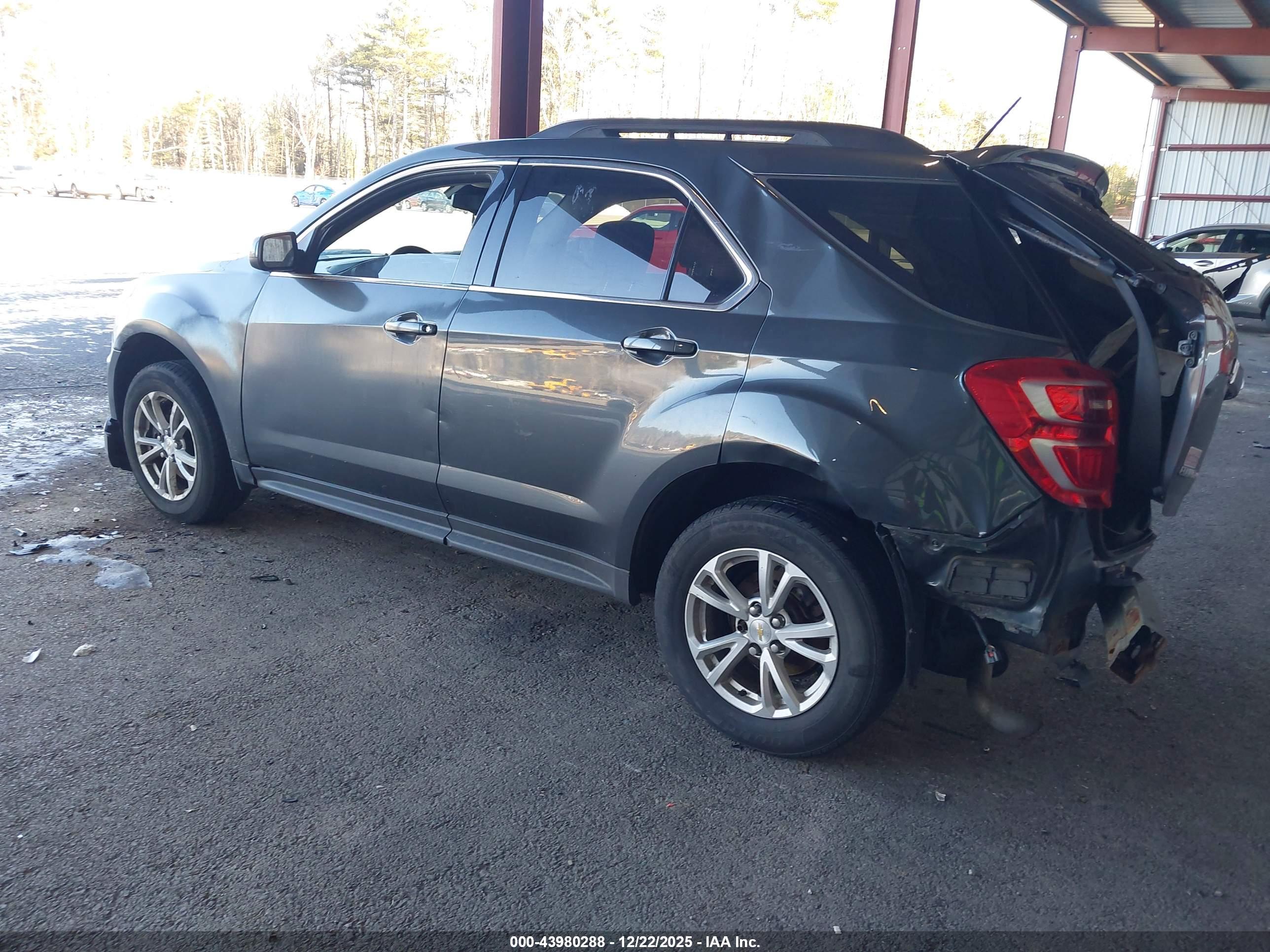CHEVROLET EQUINOX image 3