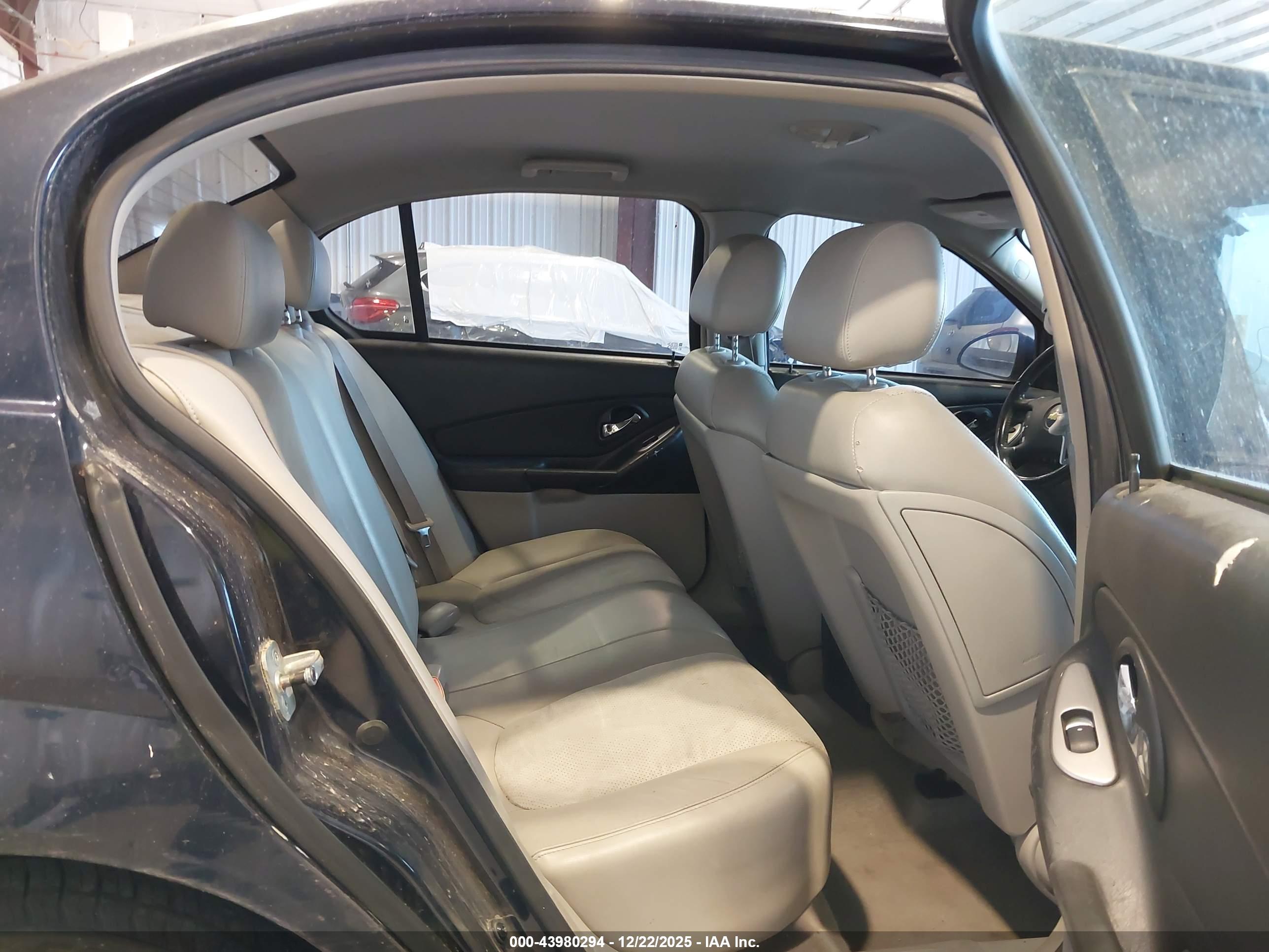 CHEVROLET MALIBU image 8