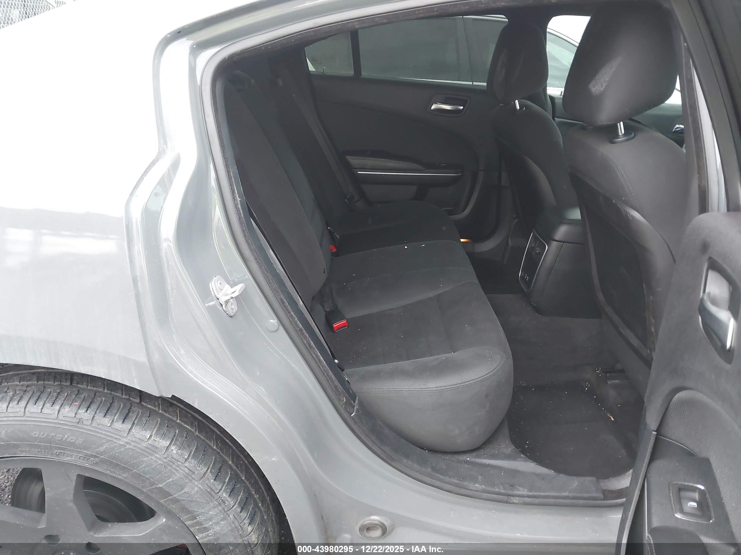 DODGE CHARGER image 8