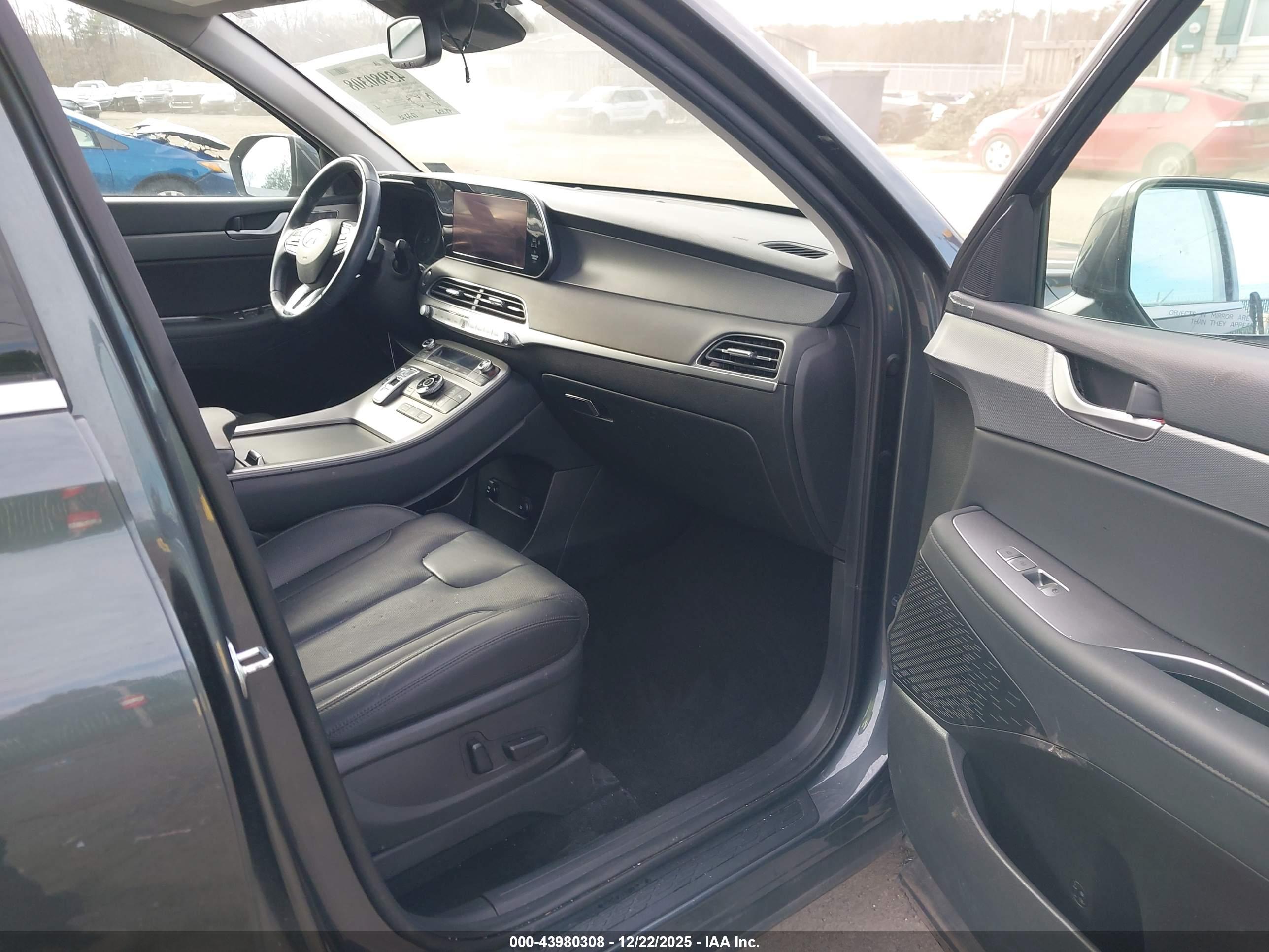 HYUNDAI PALISADE image 5