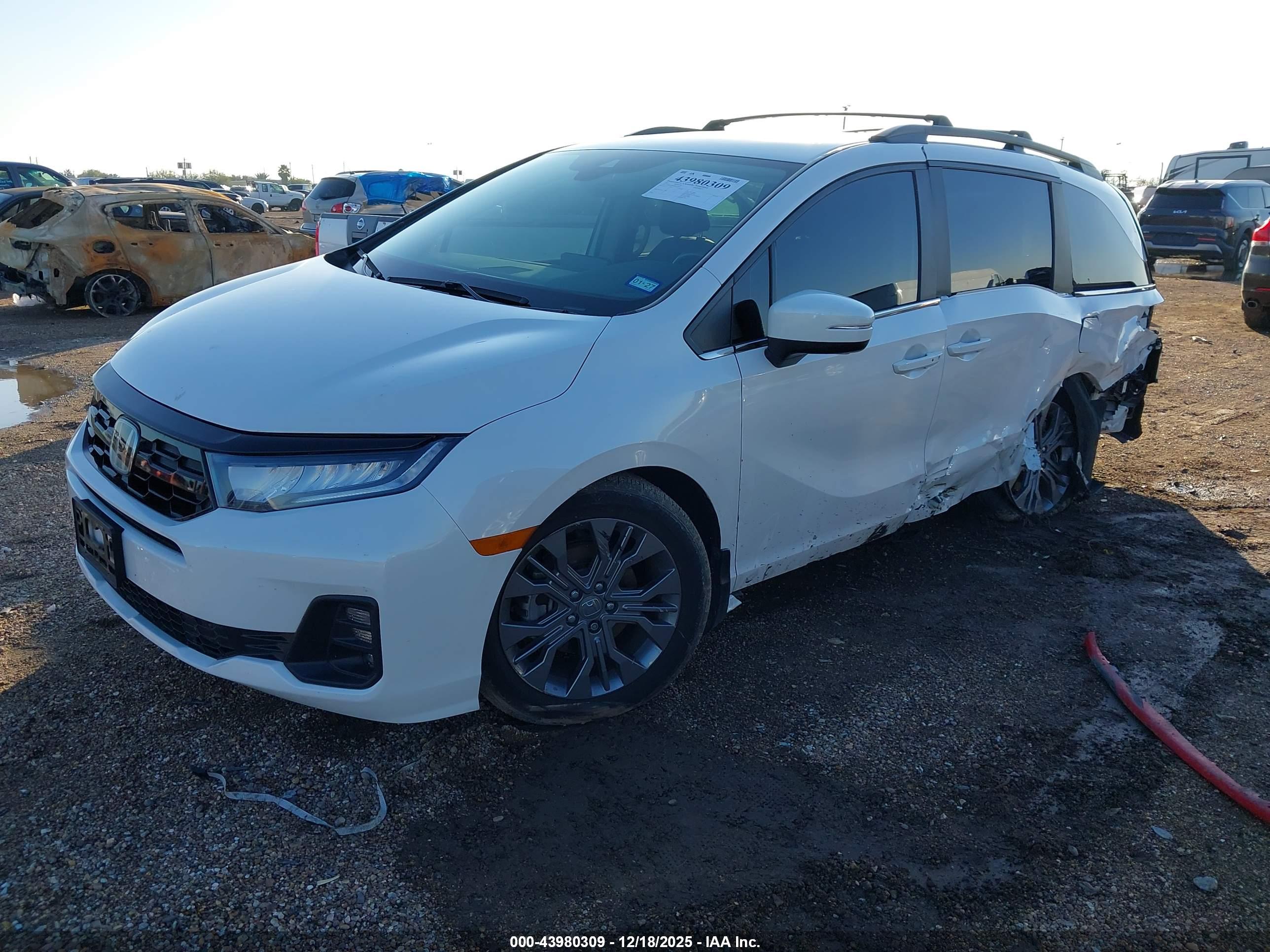 HONDA ODYSSEY image 2