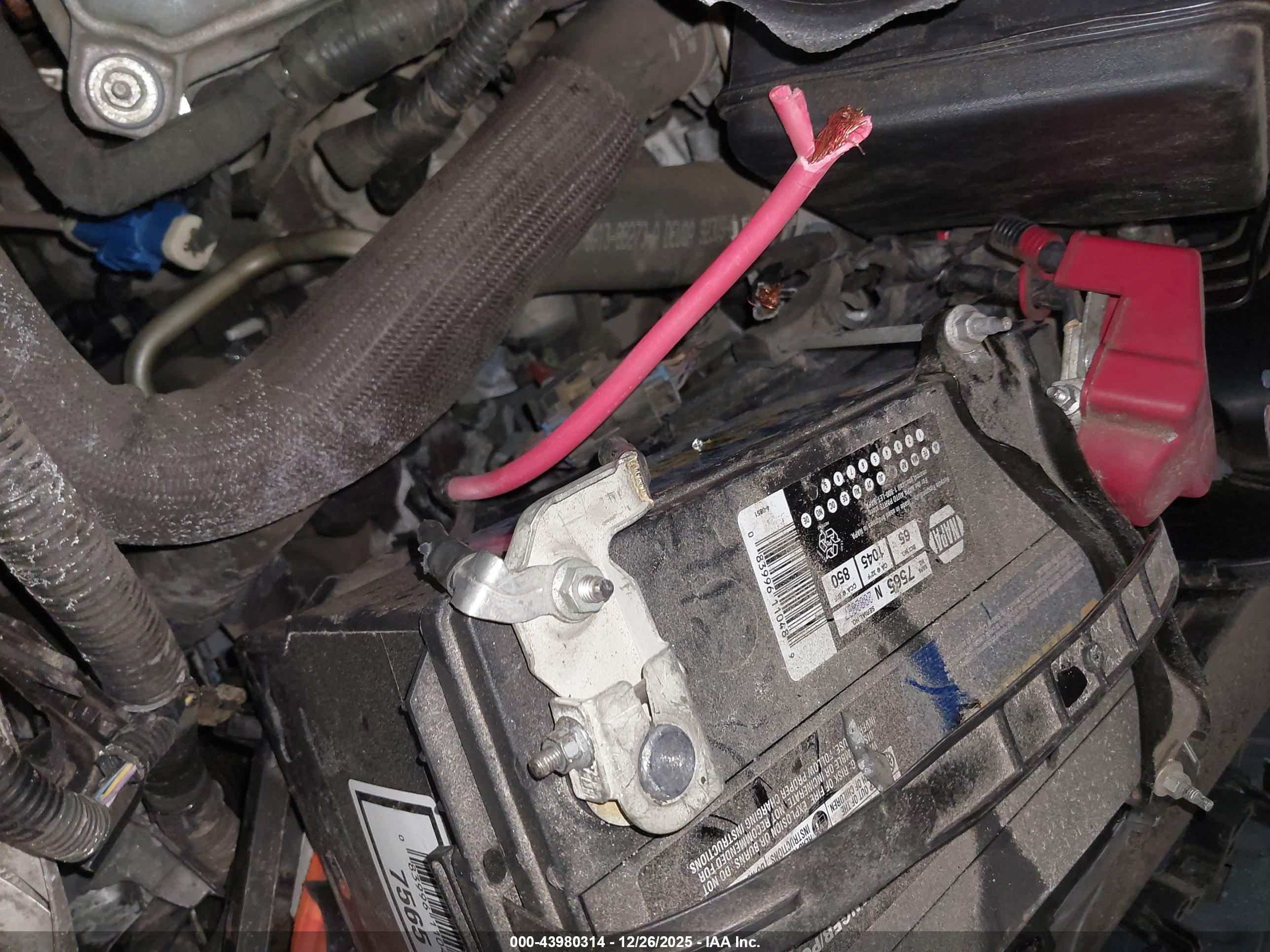FORD TAURUS image 6