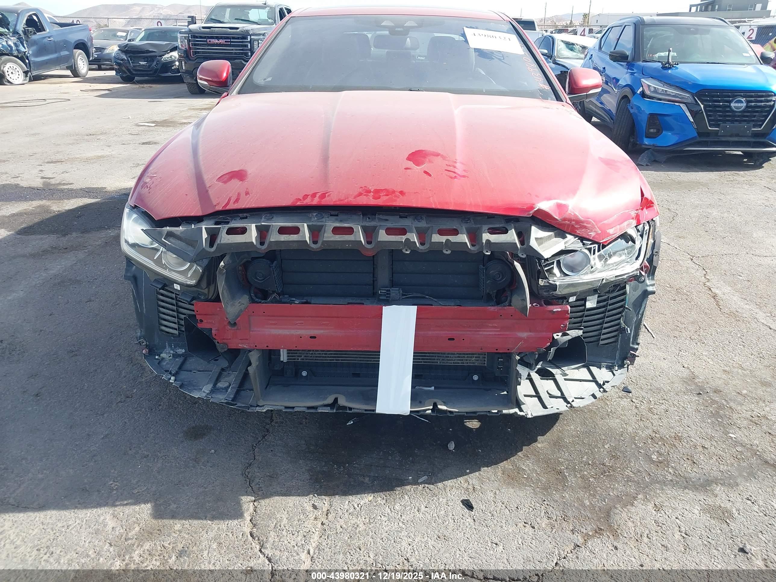 JAGUAR XE image 6