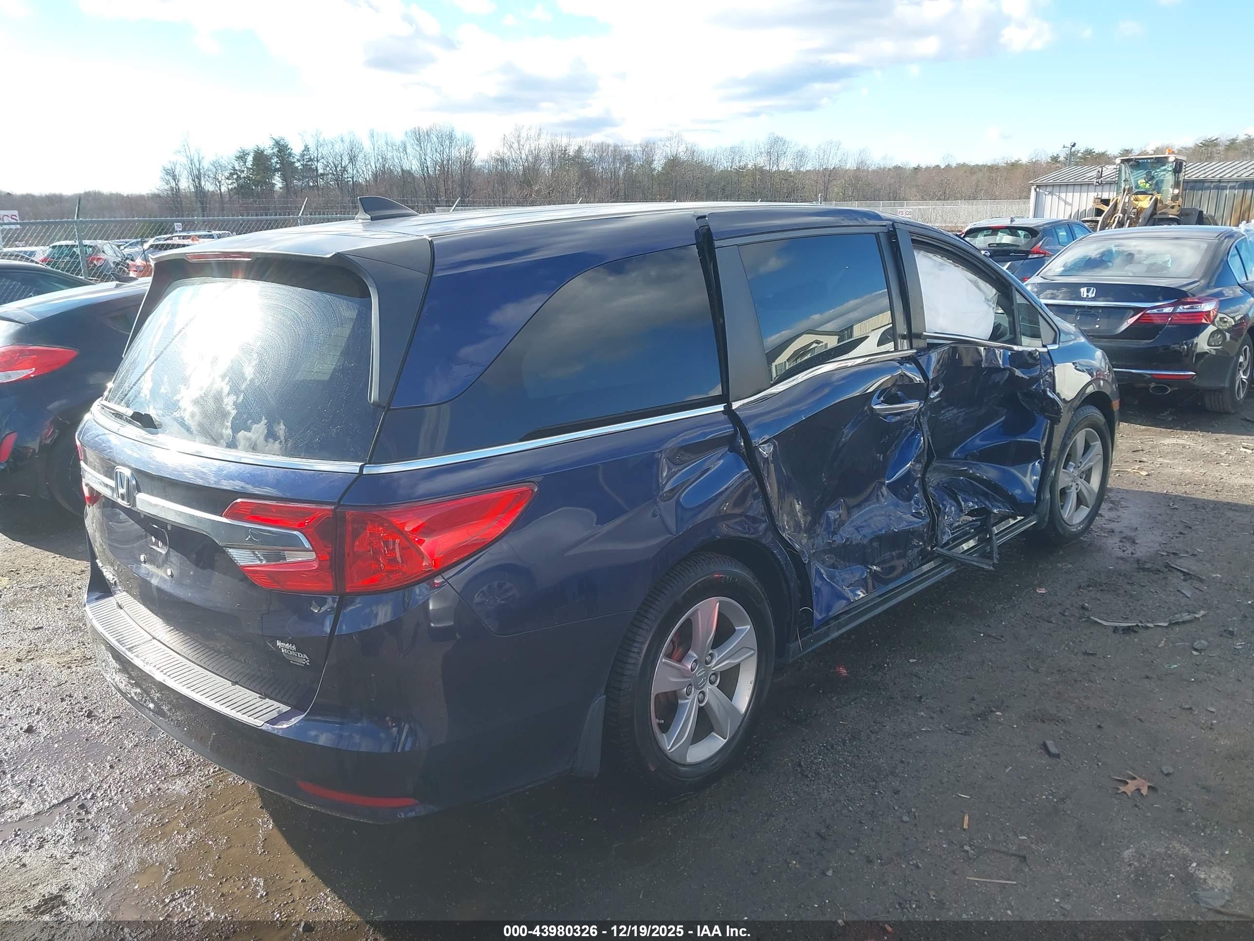 HONDA ODYSSEY image 4