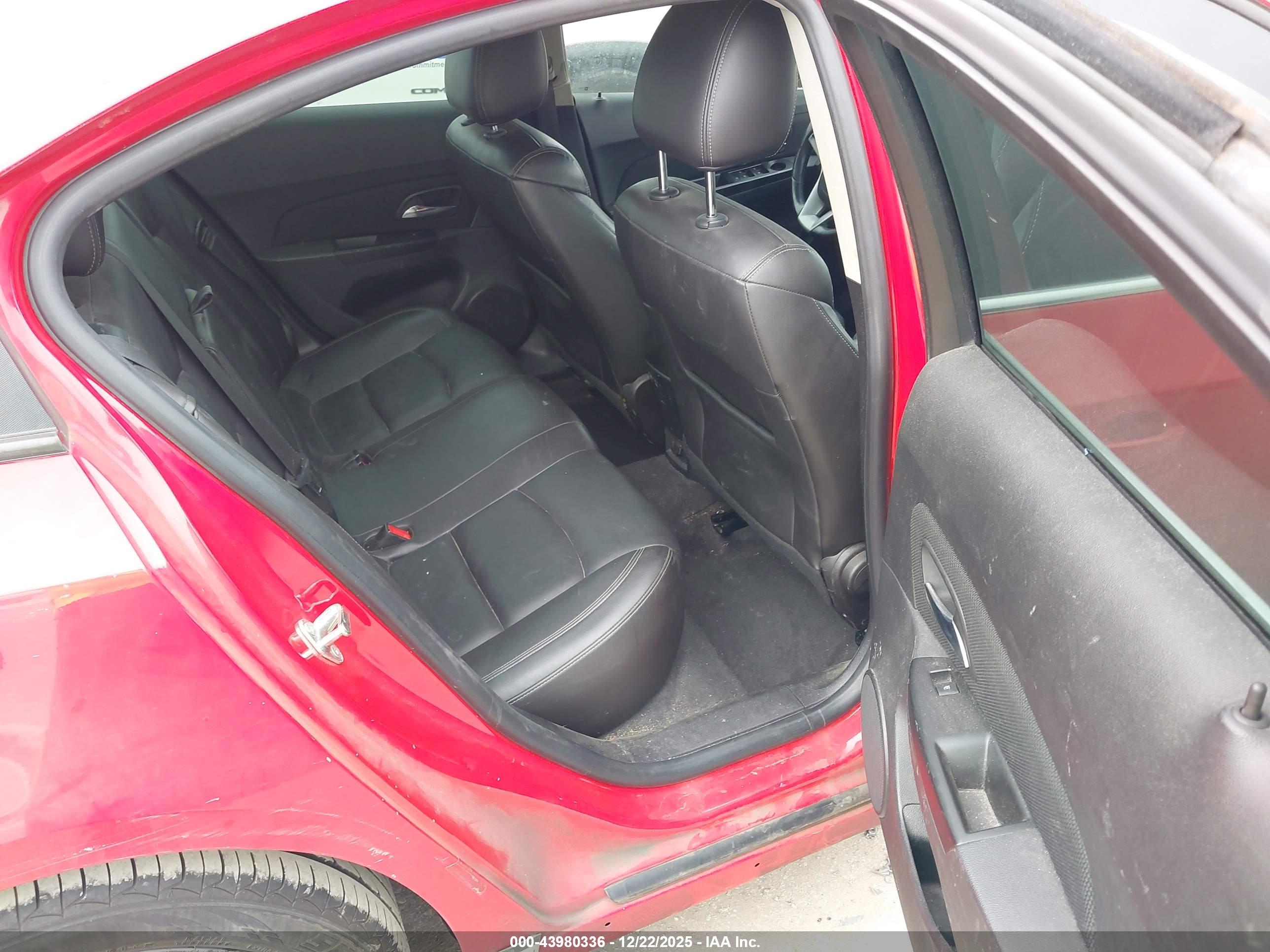 CHEVROLET CRUZE image 8