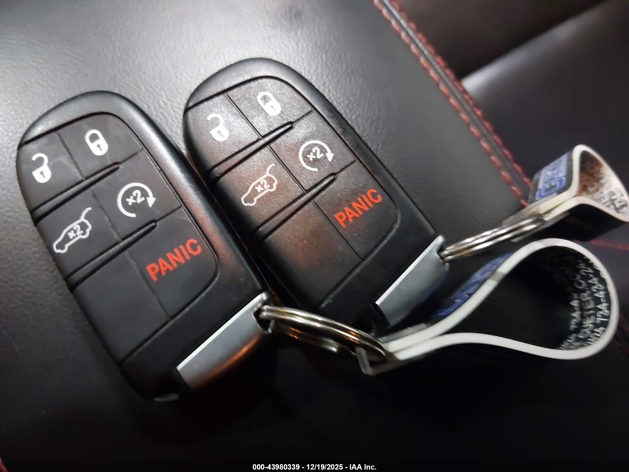 DODGE DURANGO image 11