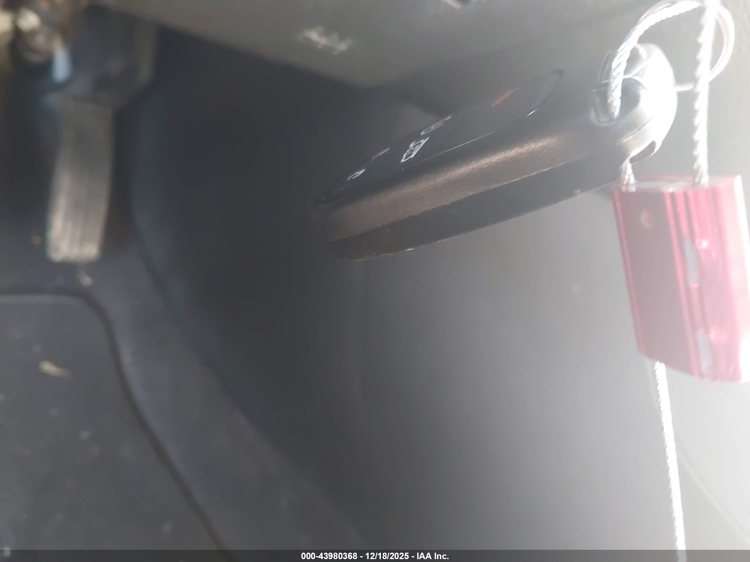 JEEP CHEROKEE image 11