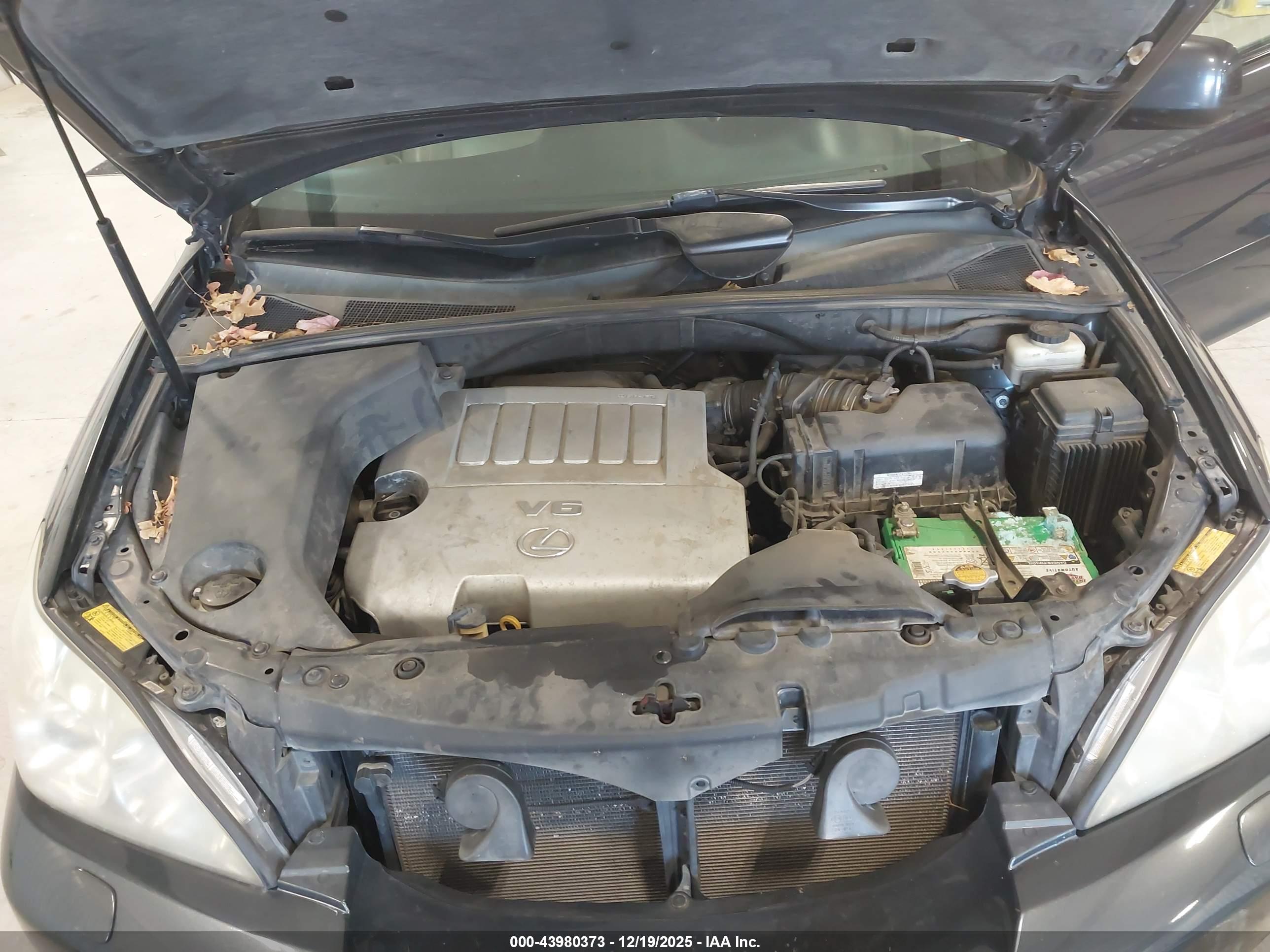 LEXUS RX image 10