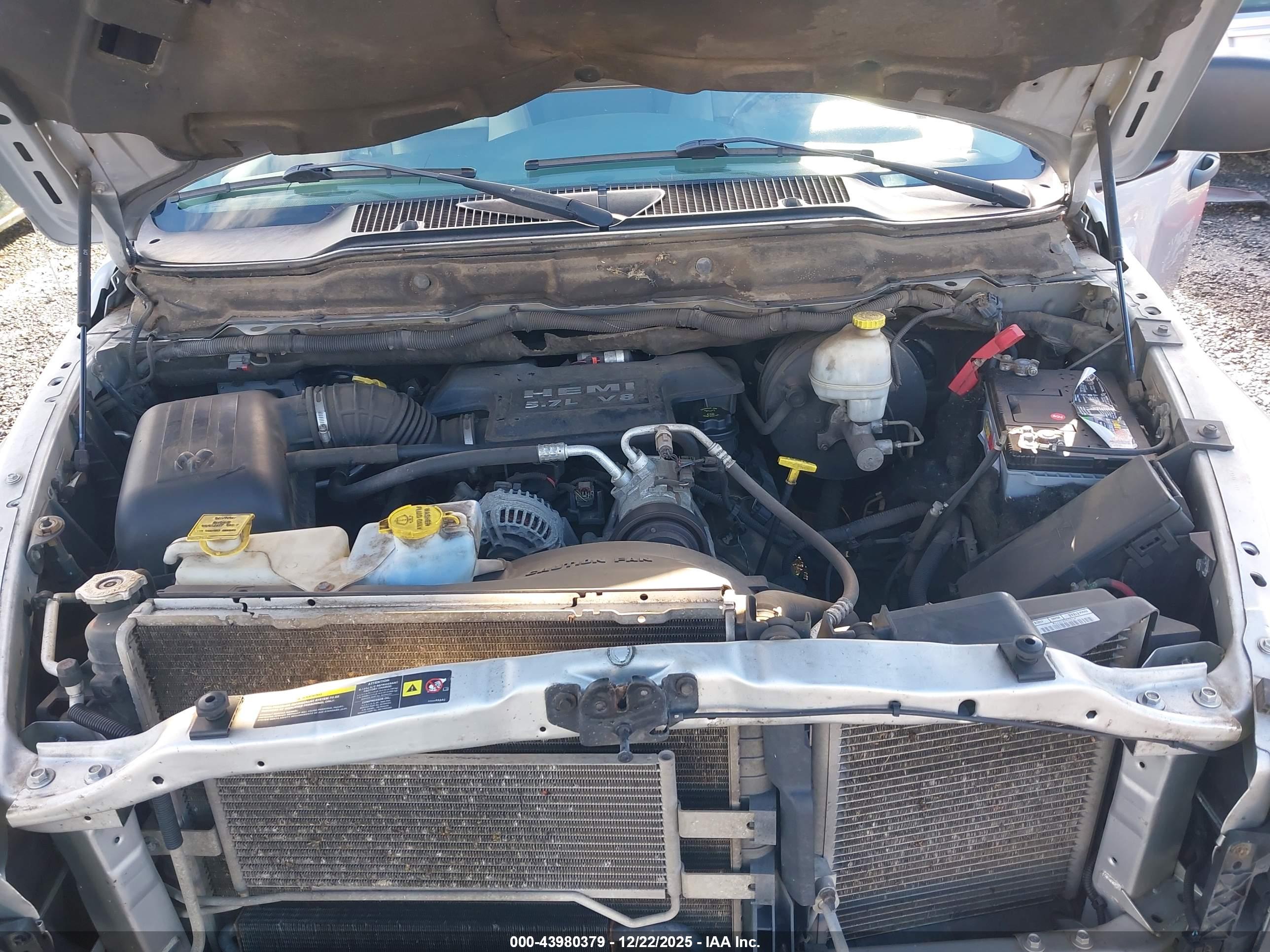 DODGE RAM image 10