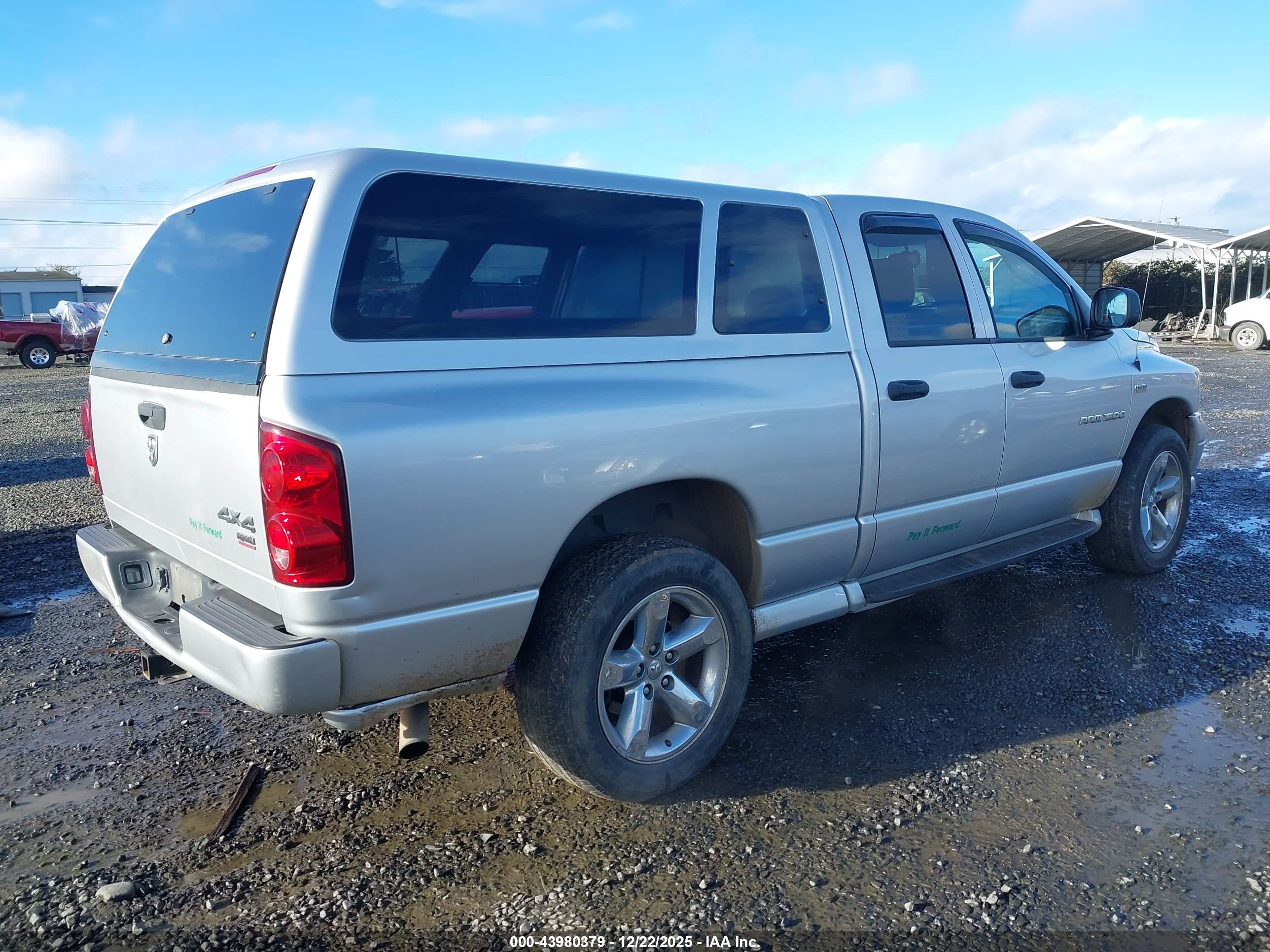 DODGE RAM image 4