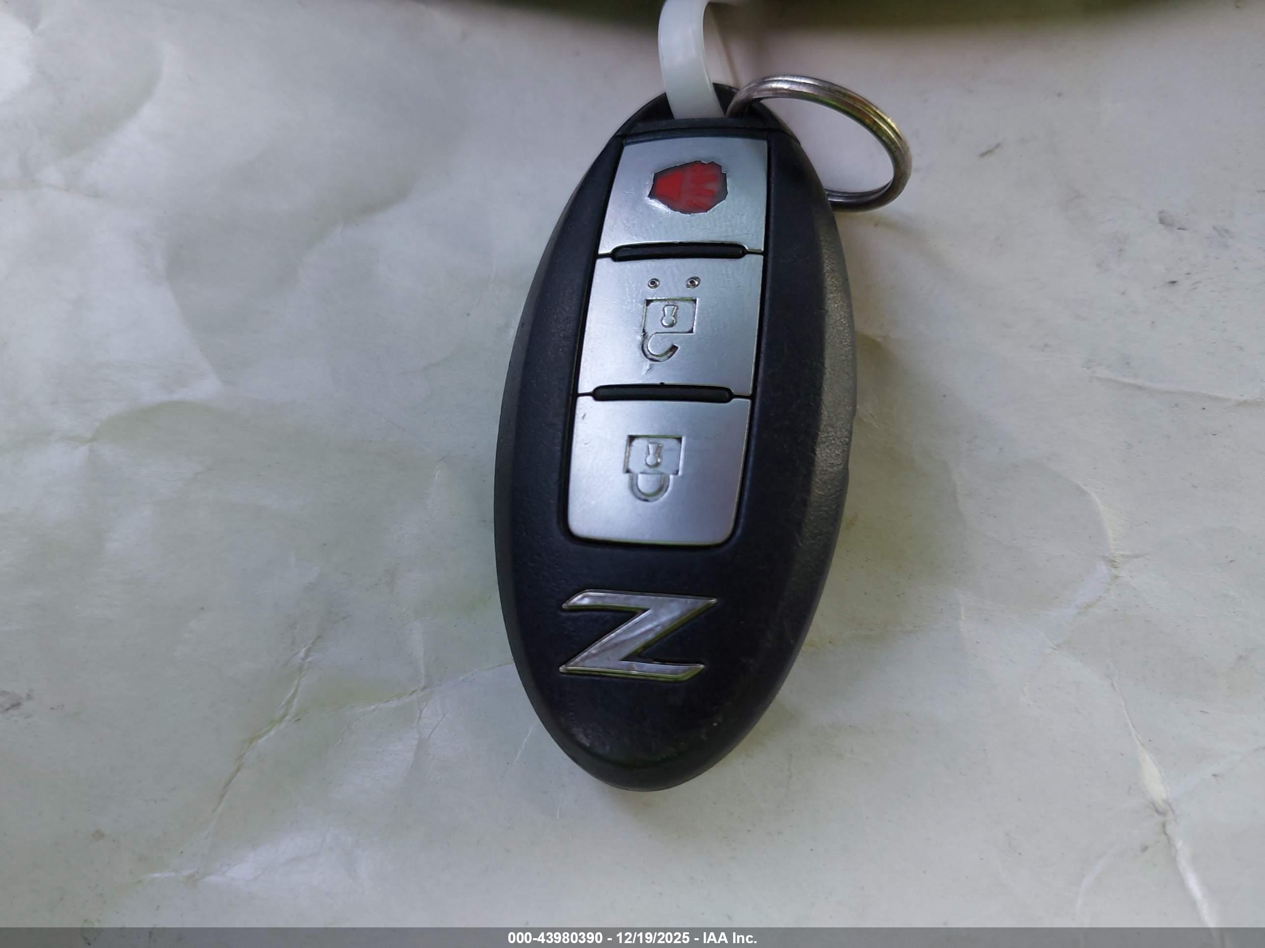 NISSAN 370Z image 11