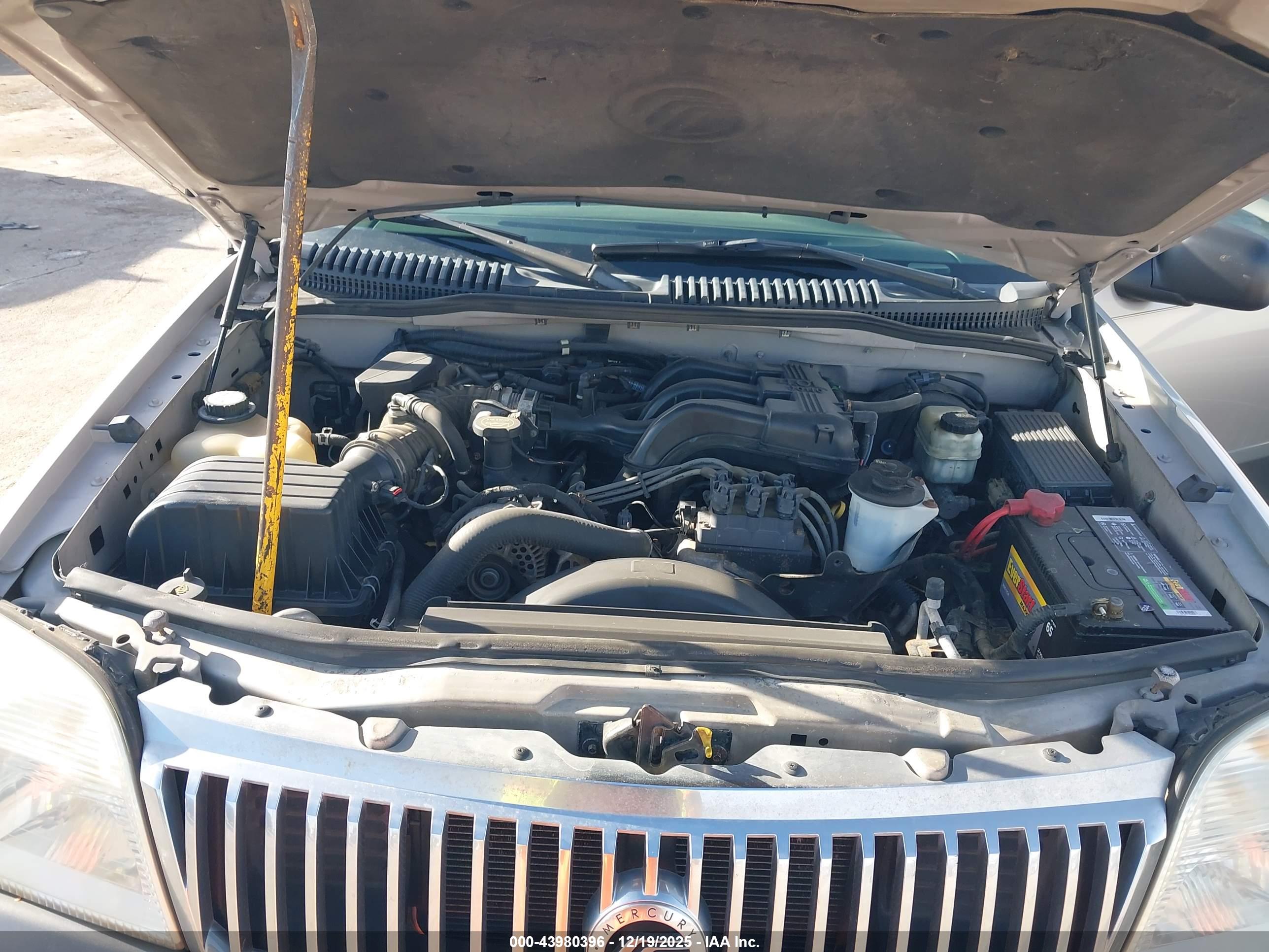 MERCURY MOUNTAINEER image 10