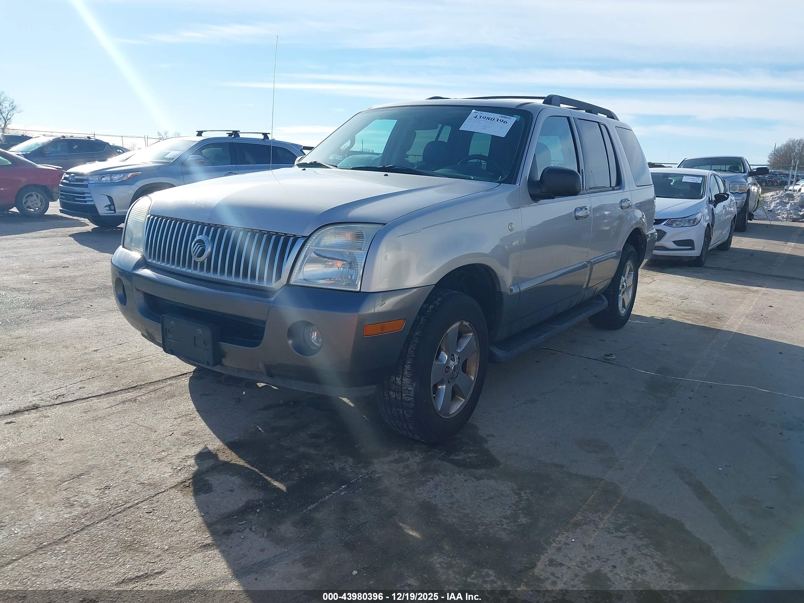MERCURY MOUNTAINEER image 2