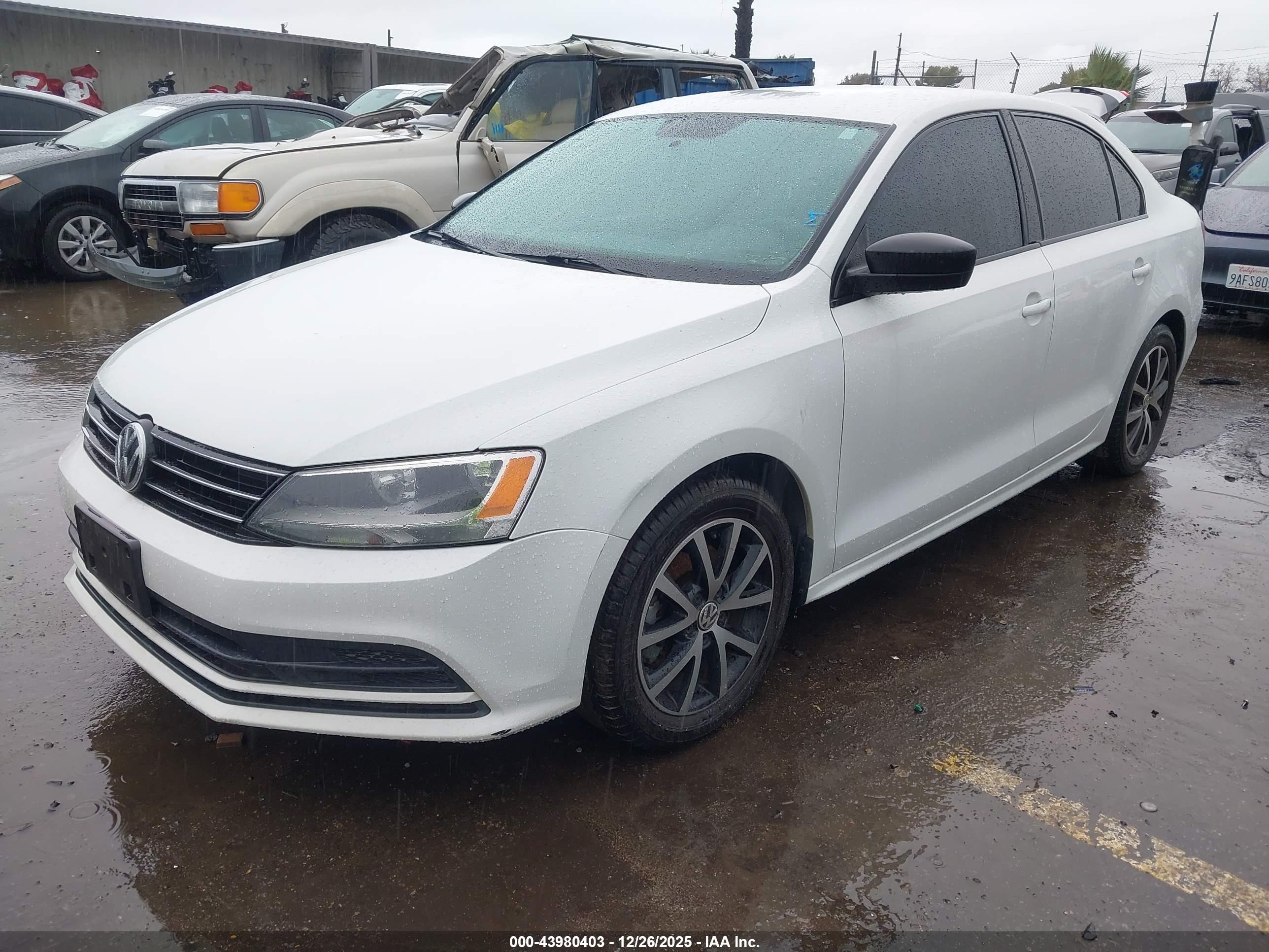 VOLKSWAGEN JETTA image 2