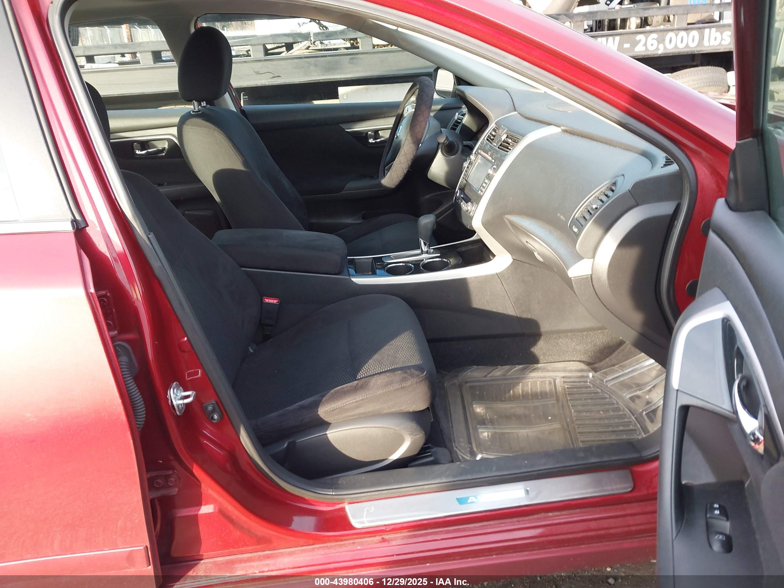 NISSAN ALTIMA image 5