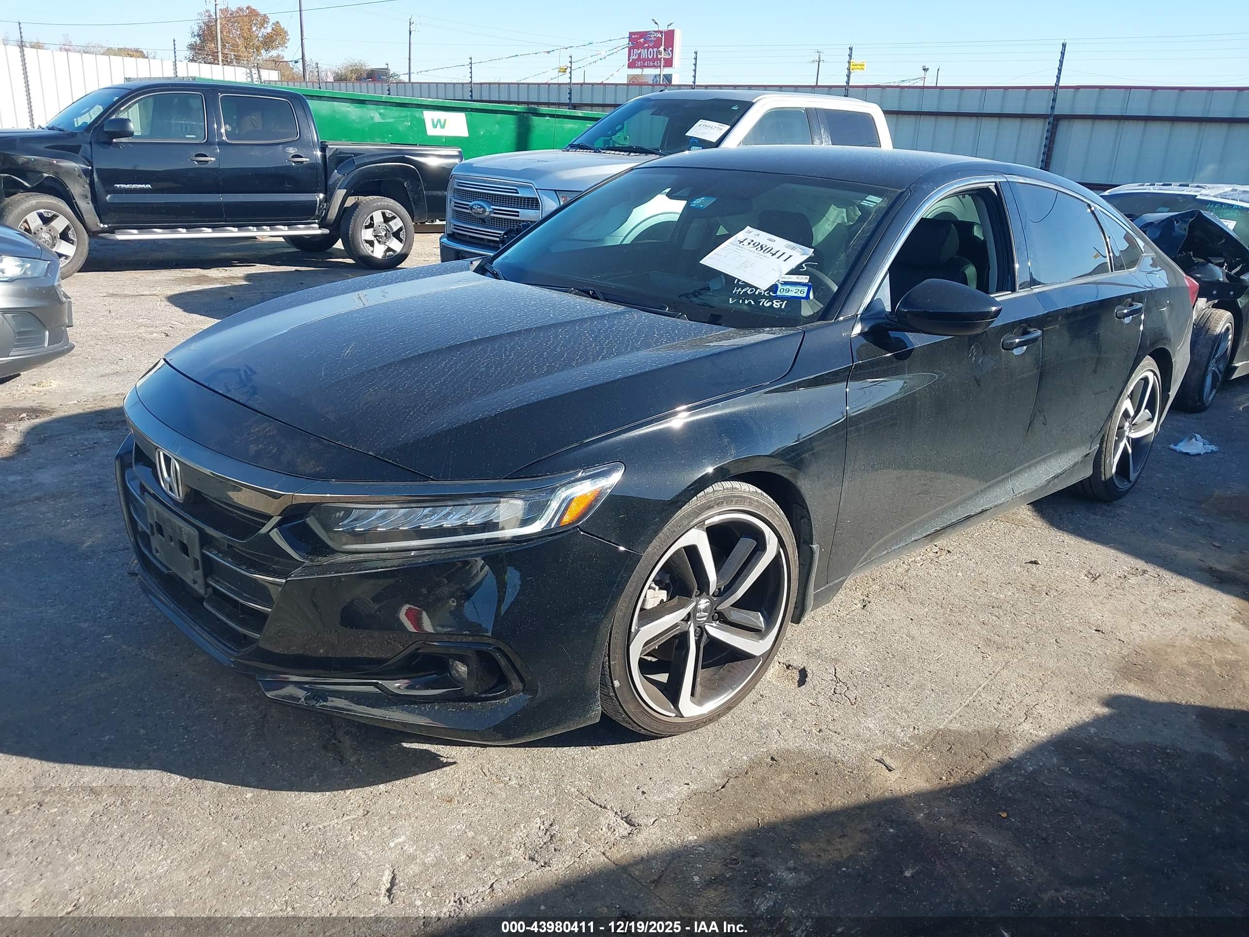 HONDA ACCORD image 2