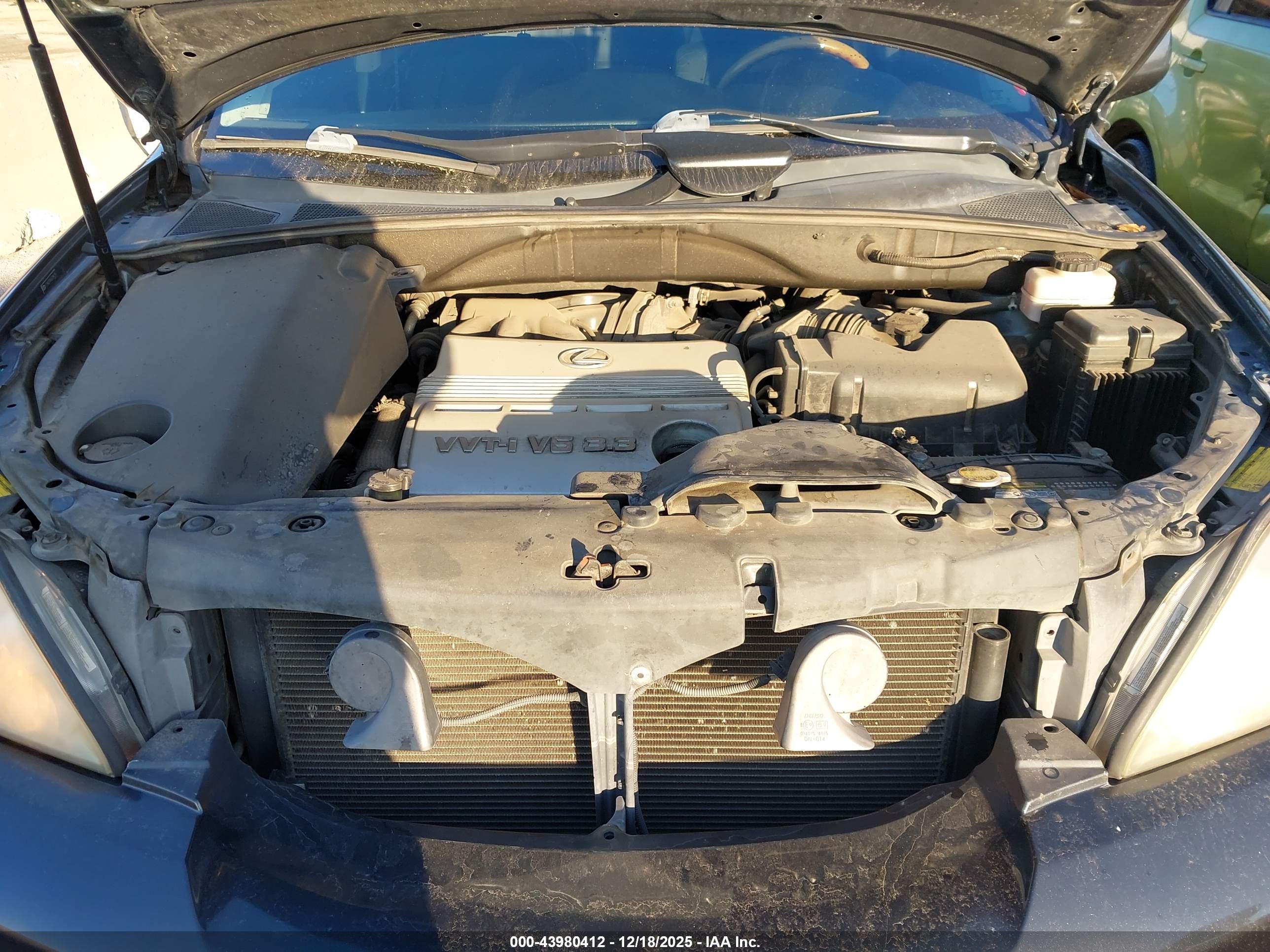 LEXUS RX image 10