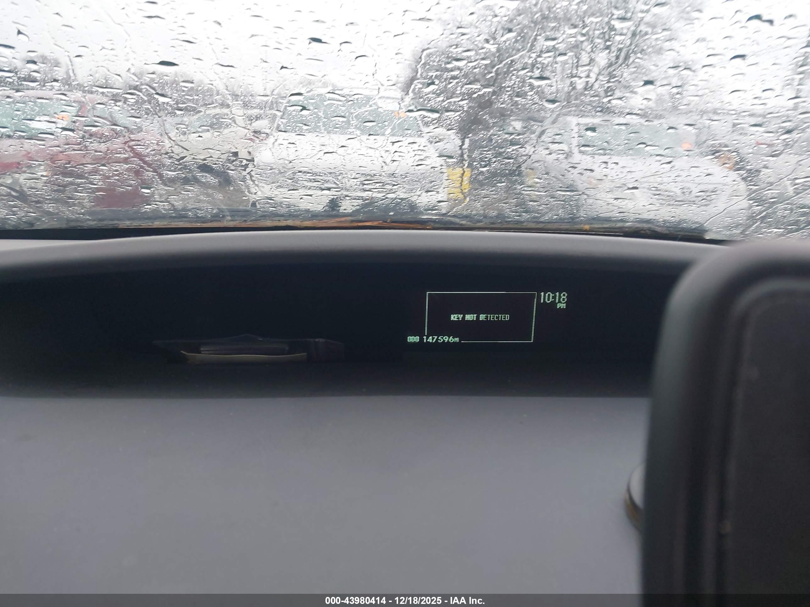 TOYOTA PRIUS image 7
