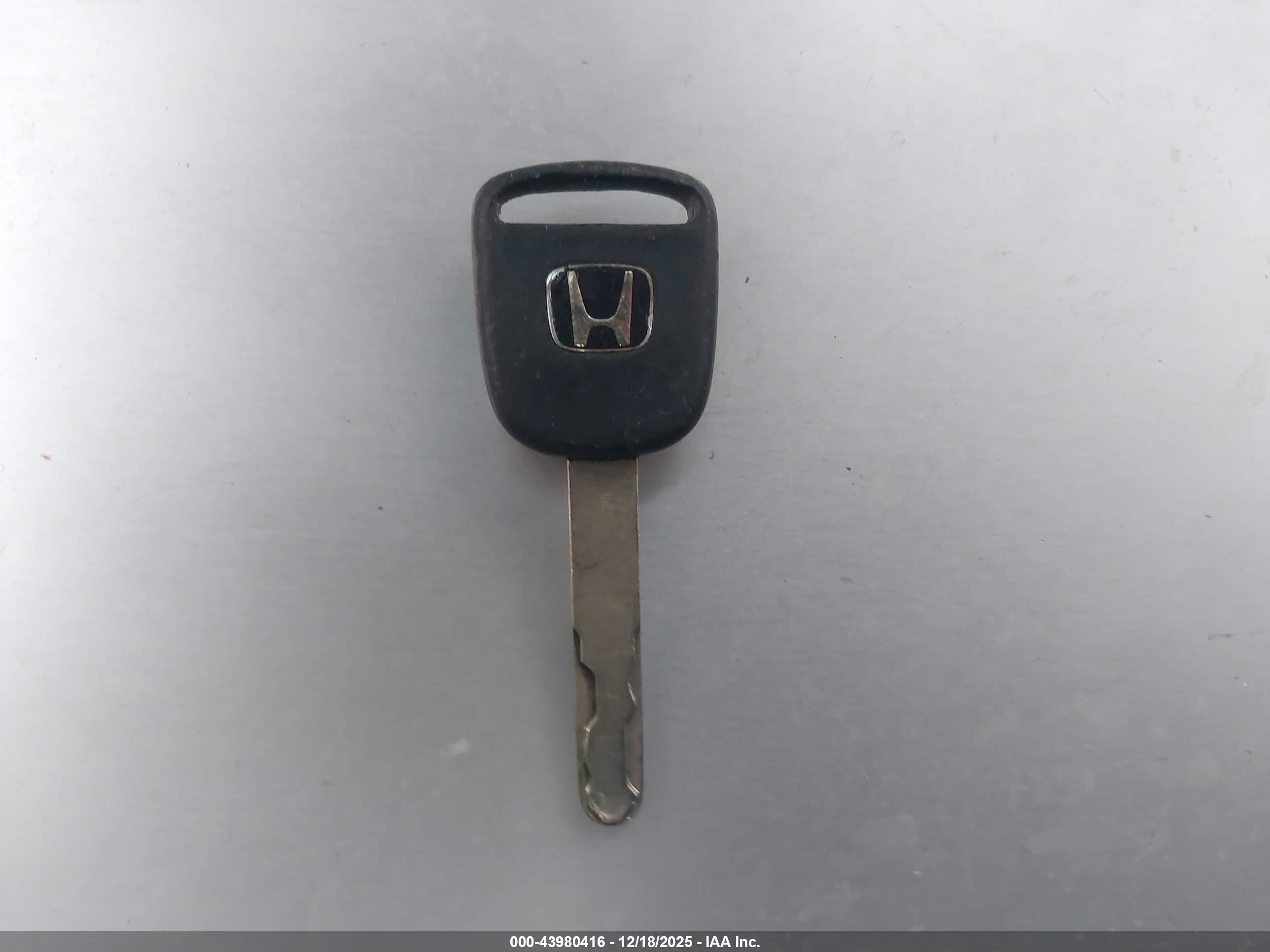 HONDA CR-V image 11