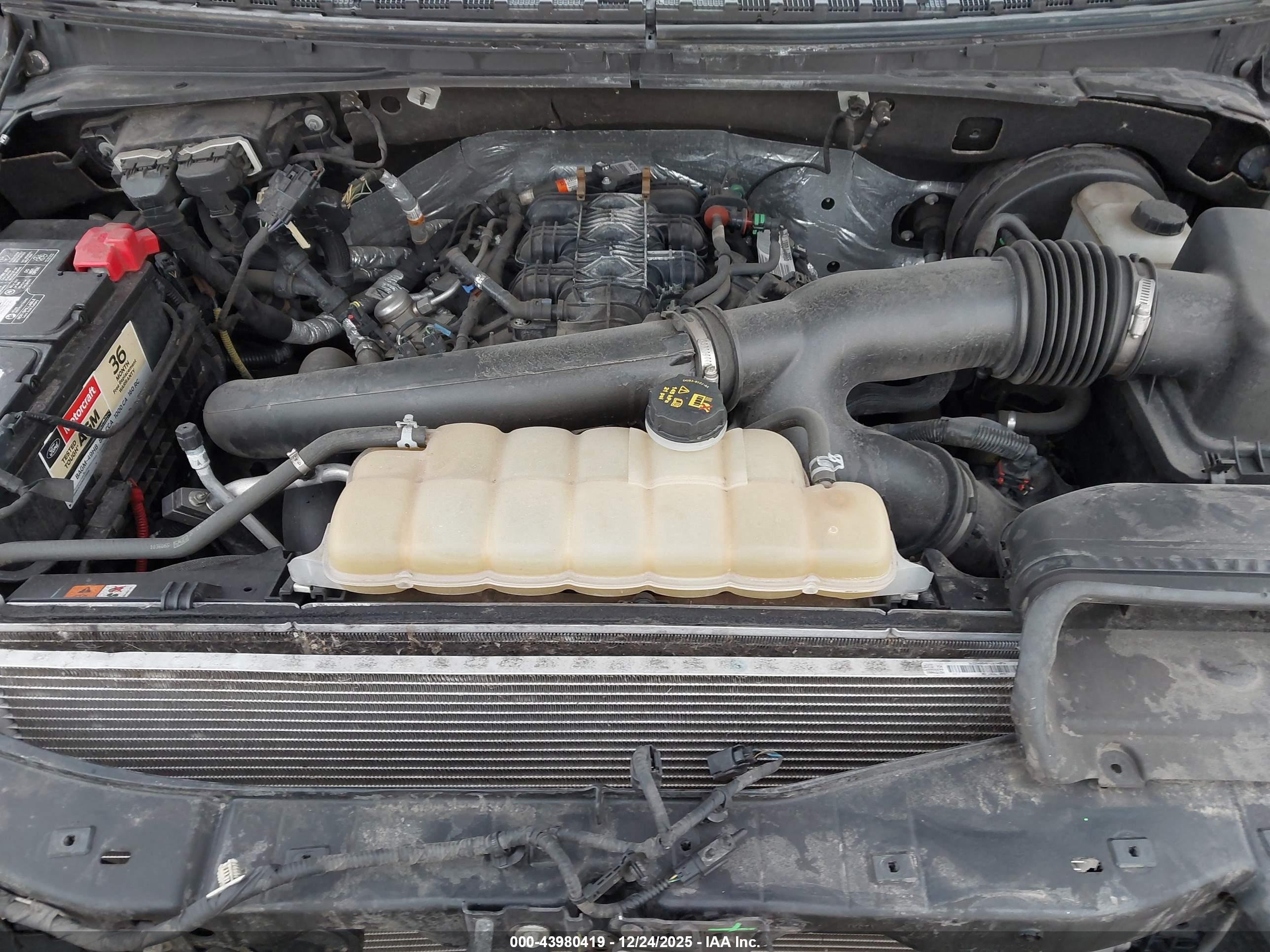 LINCOLN NAVIGATOR image 10