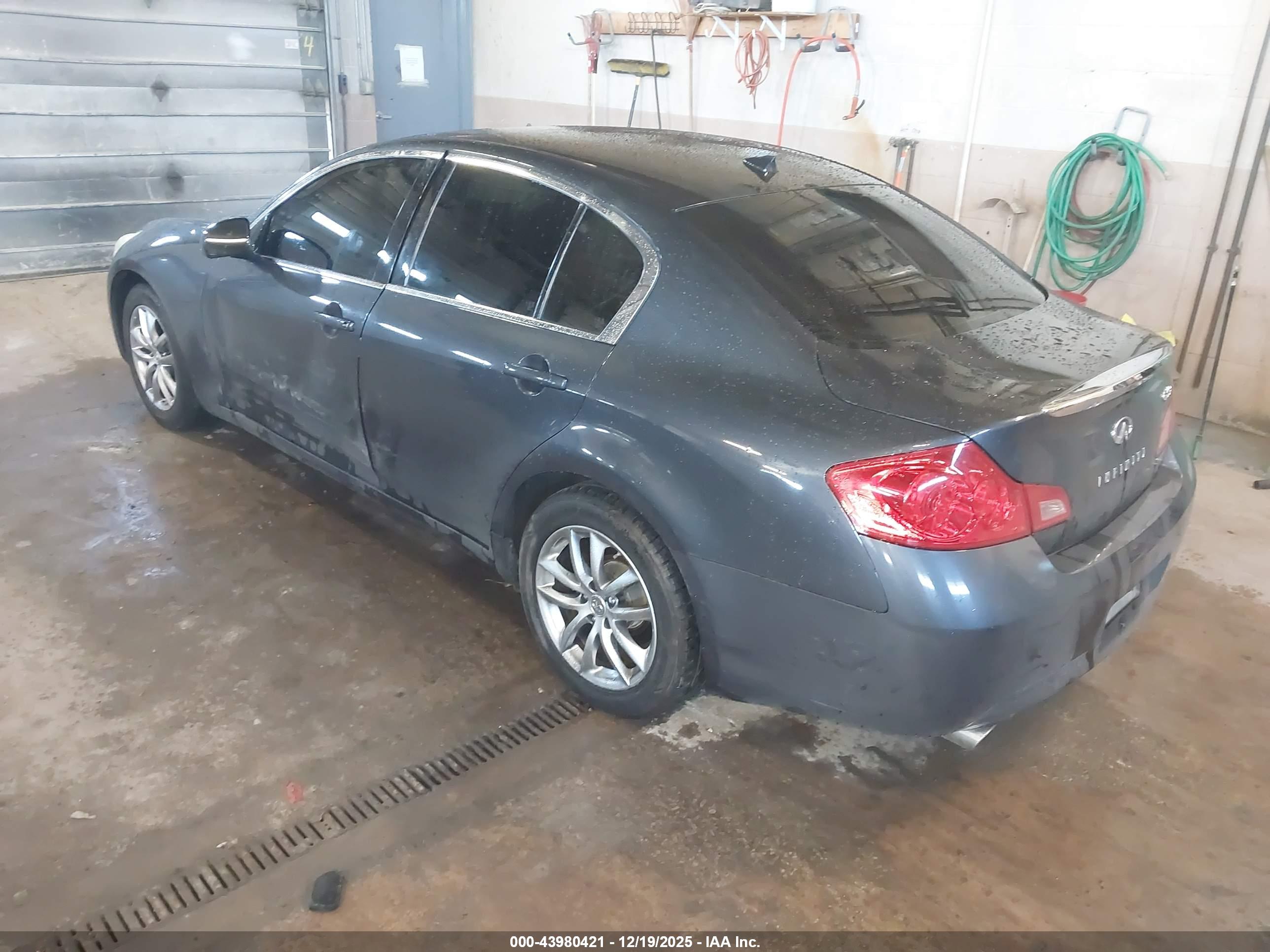 INFINITI G35X image 3