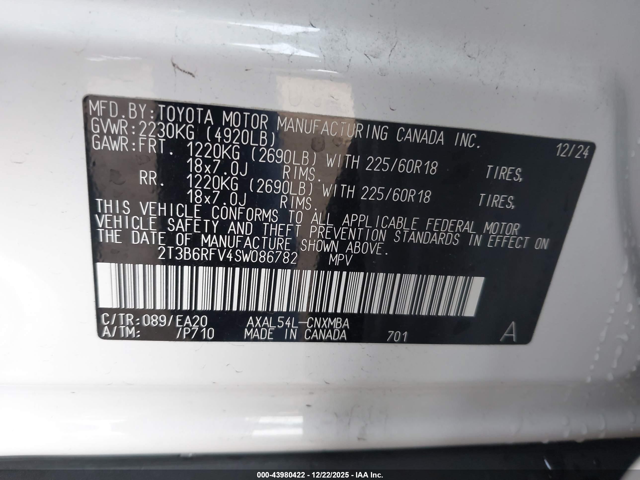 TOYOTA RAV4 image 9