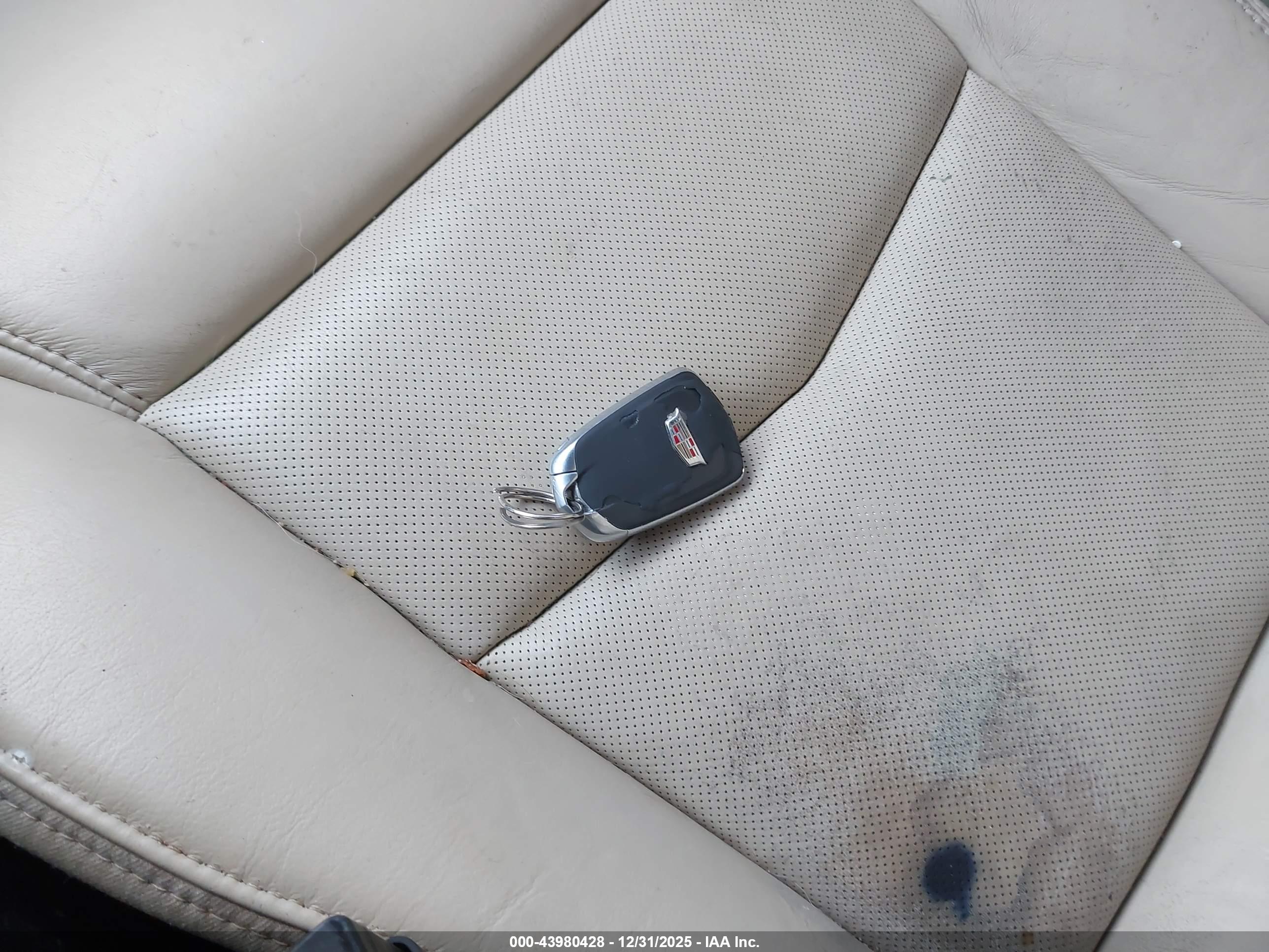 CADILLAC XT5 image 11