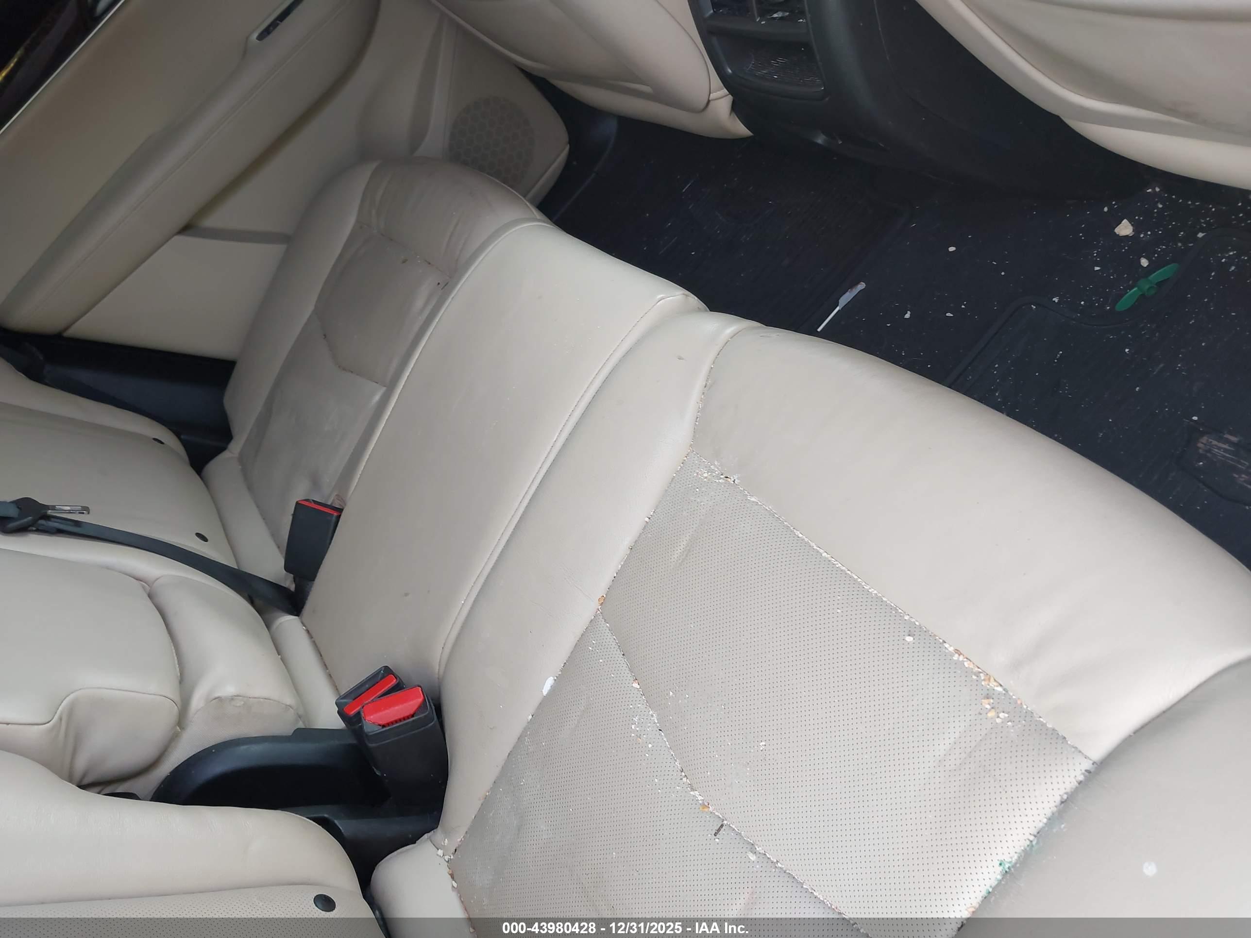 CADILLAC XT5 image 8