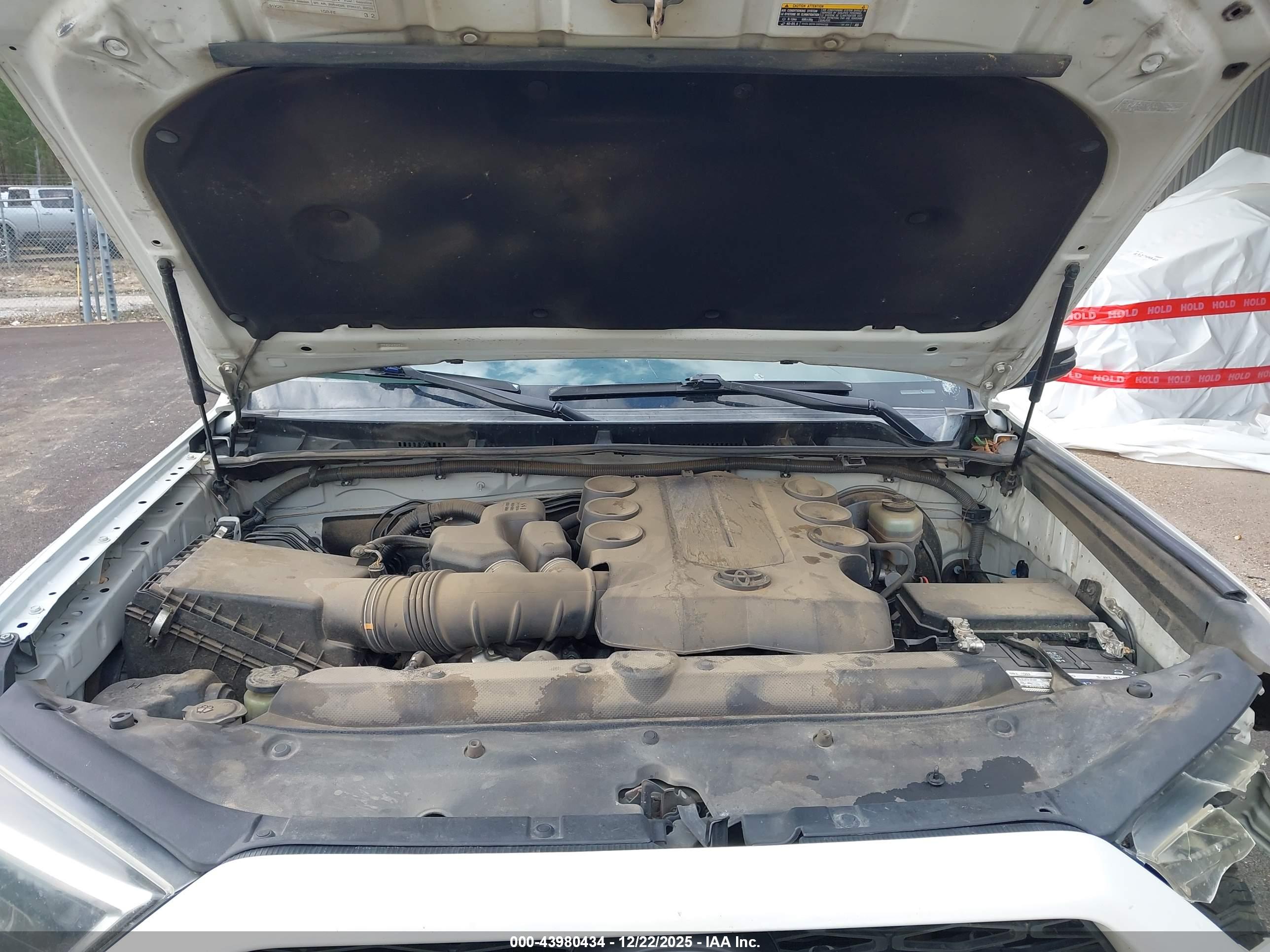 TOYOTA 4RUNNER image 10