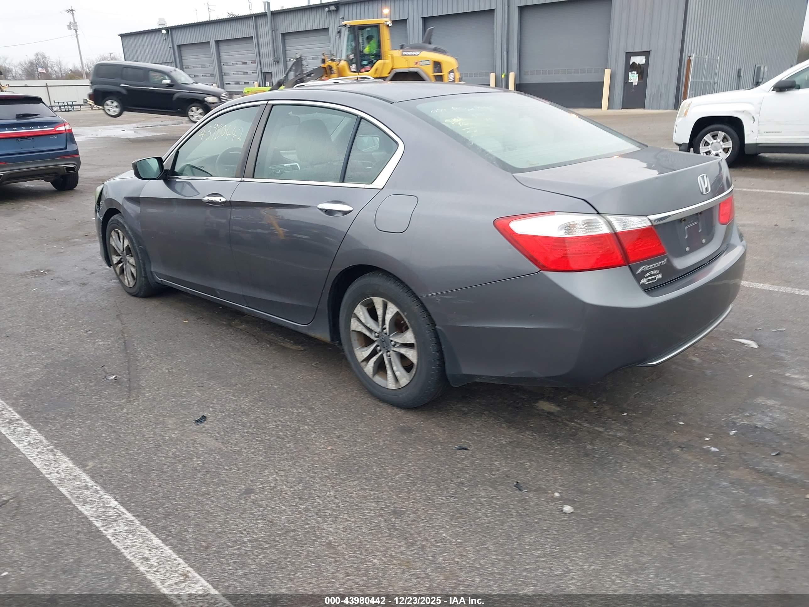 HONDA ACCORD image 3
