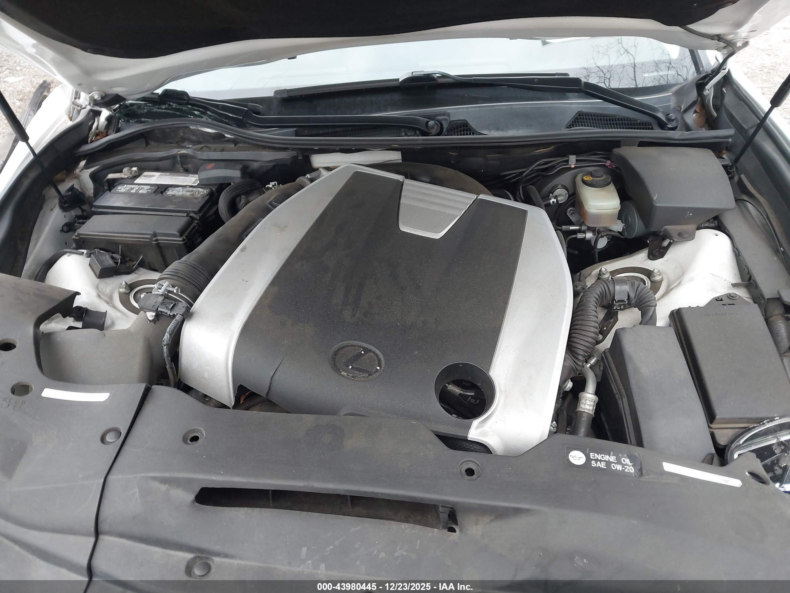 LEXUS GS image 10