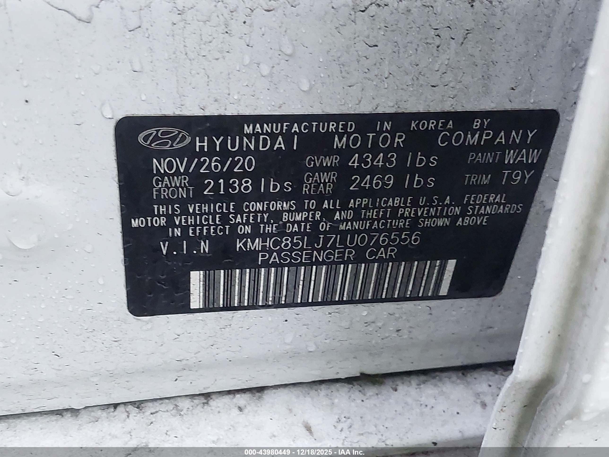HYUNDAI IONIQ image 9