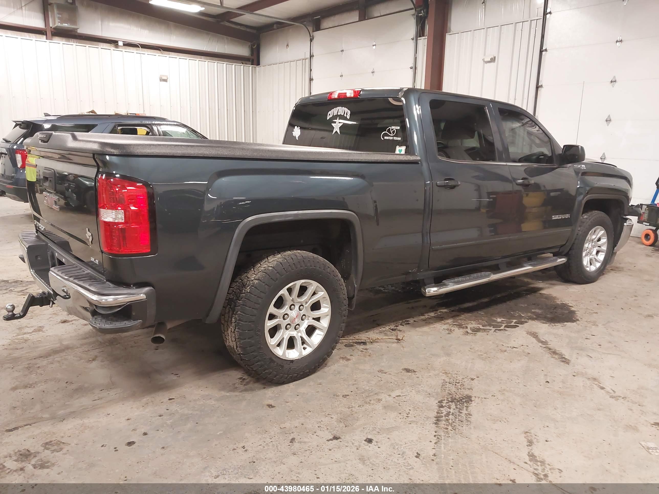 GMC SIERRA image 4