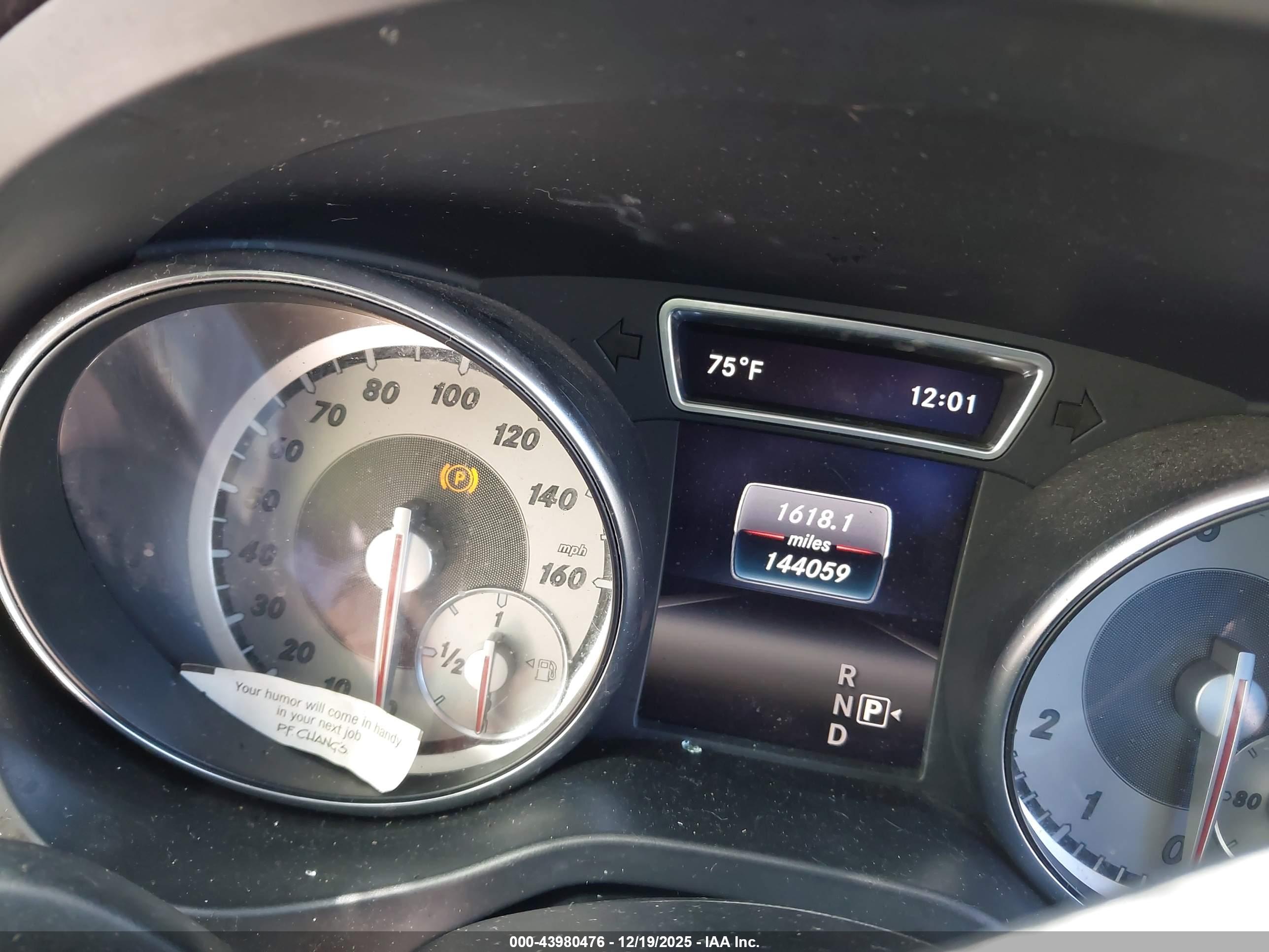 MERCEDES-BENZ CLA image 7