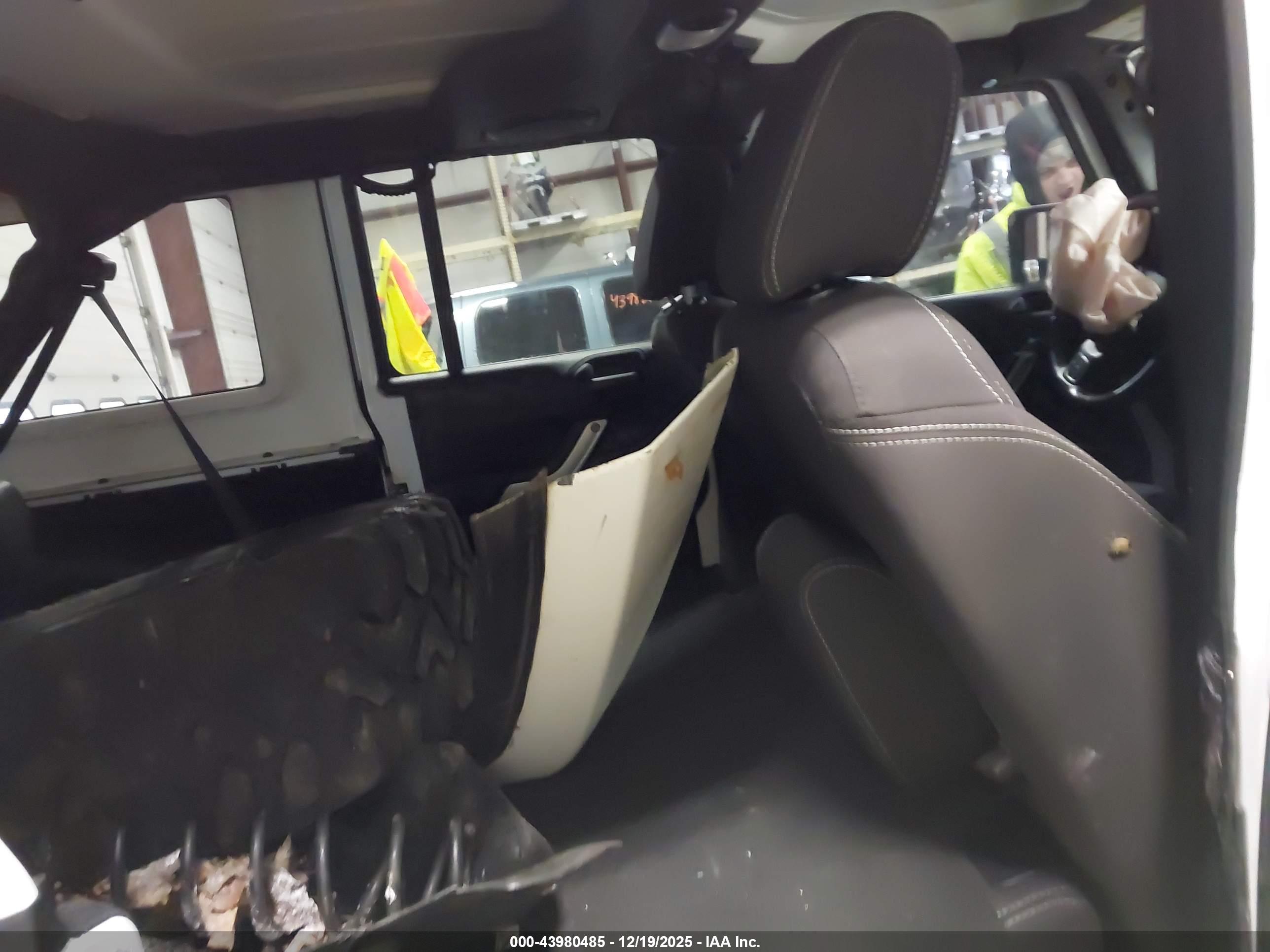 JEEP WRANGLER image 8