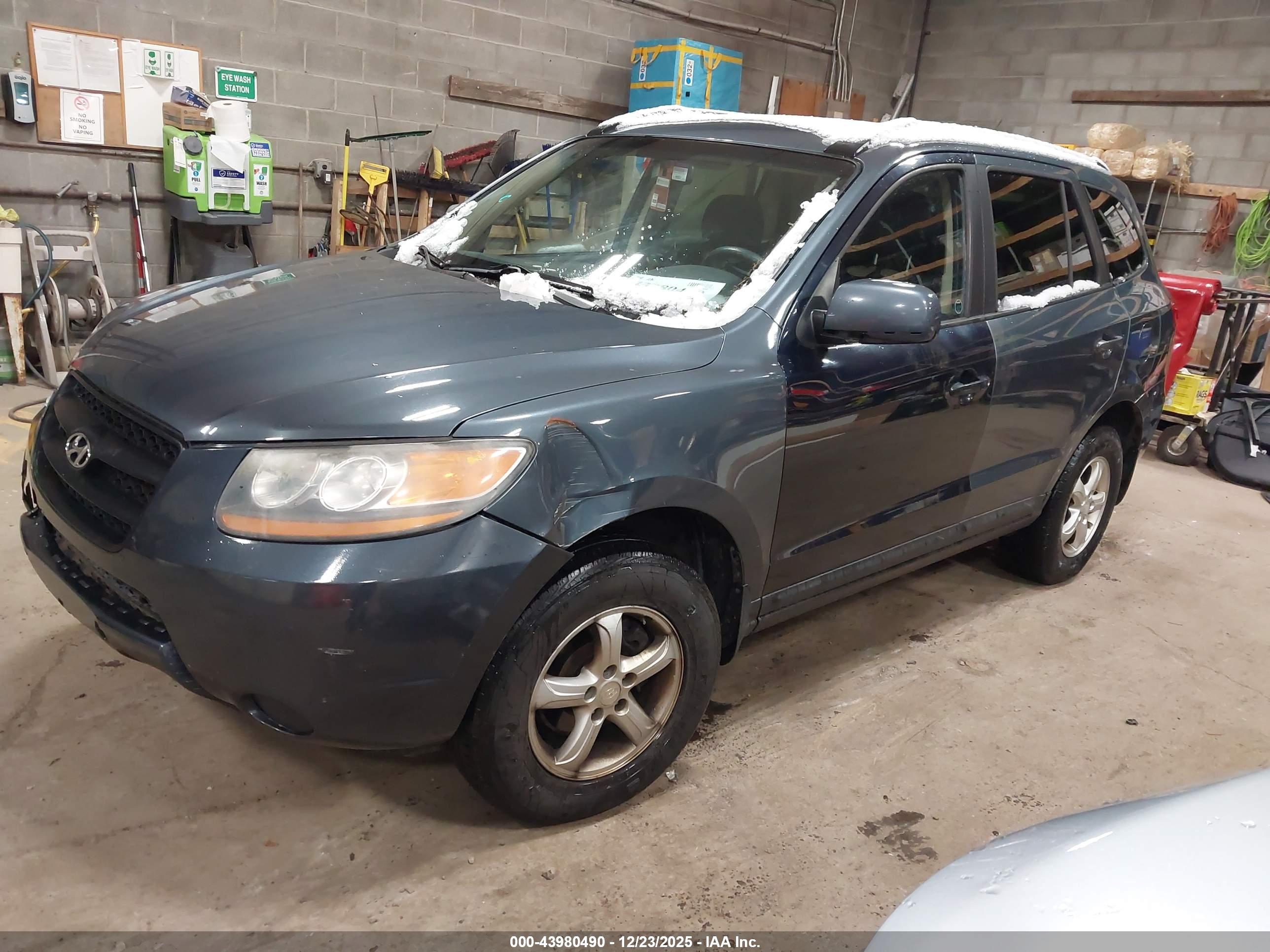 HYUNDAI SANTA image 2