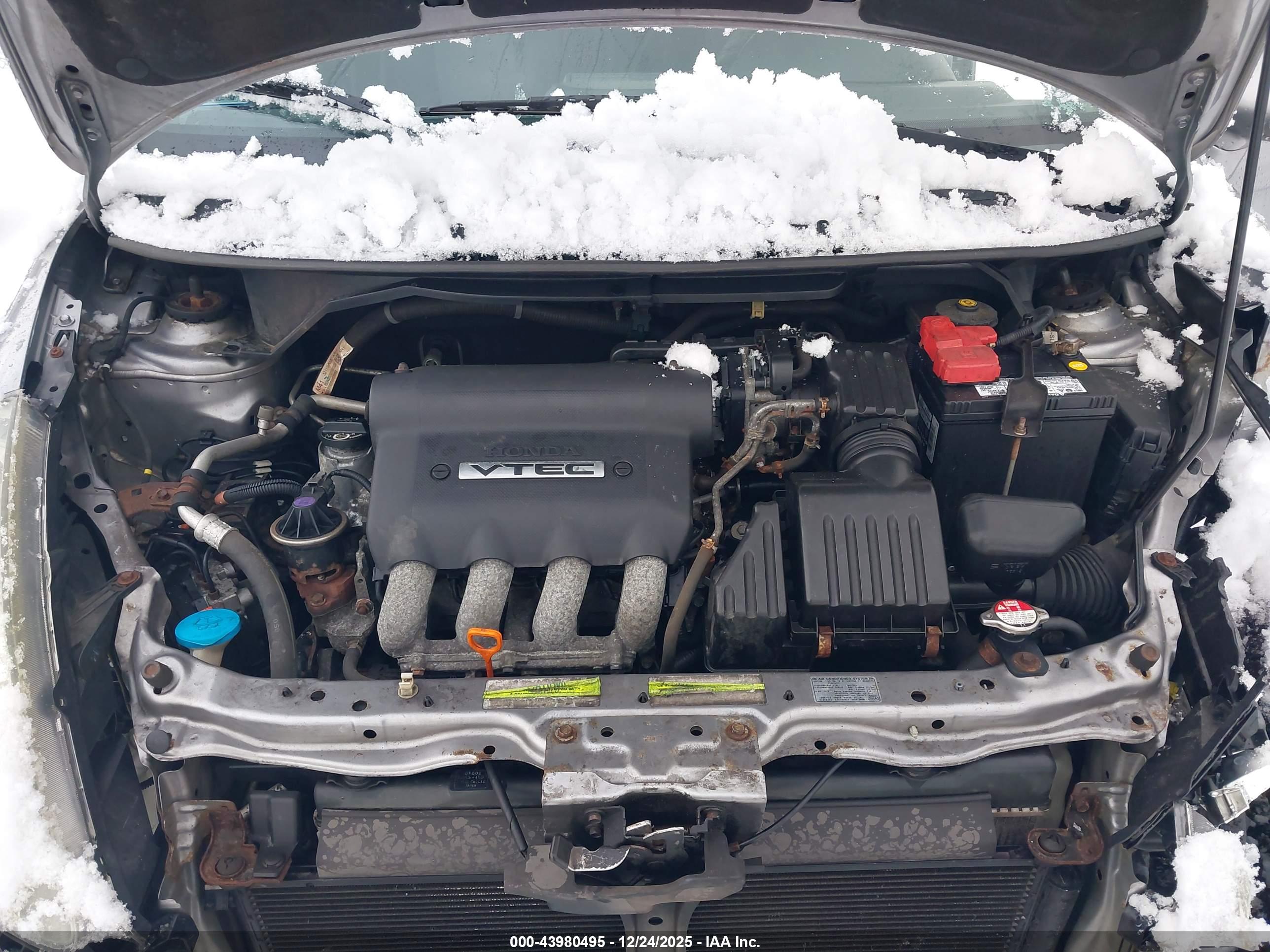 HONDA FIT image 10